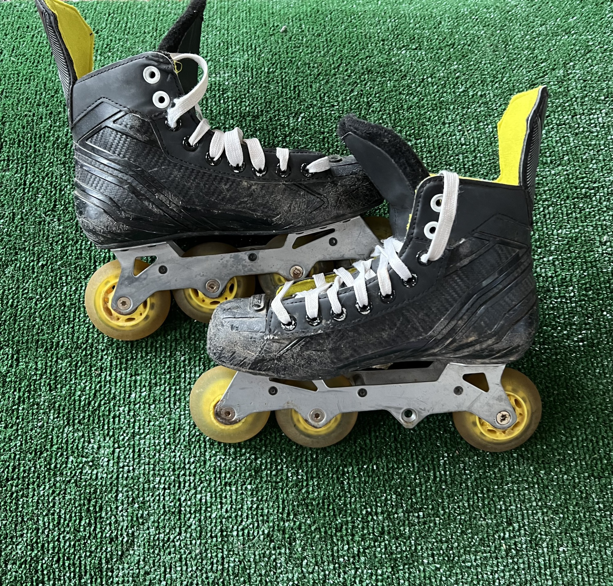 Used Bauer RS Inline Skates D&R (Regular) 6.0 SidelineSwap