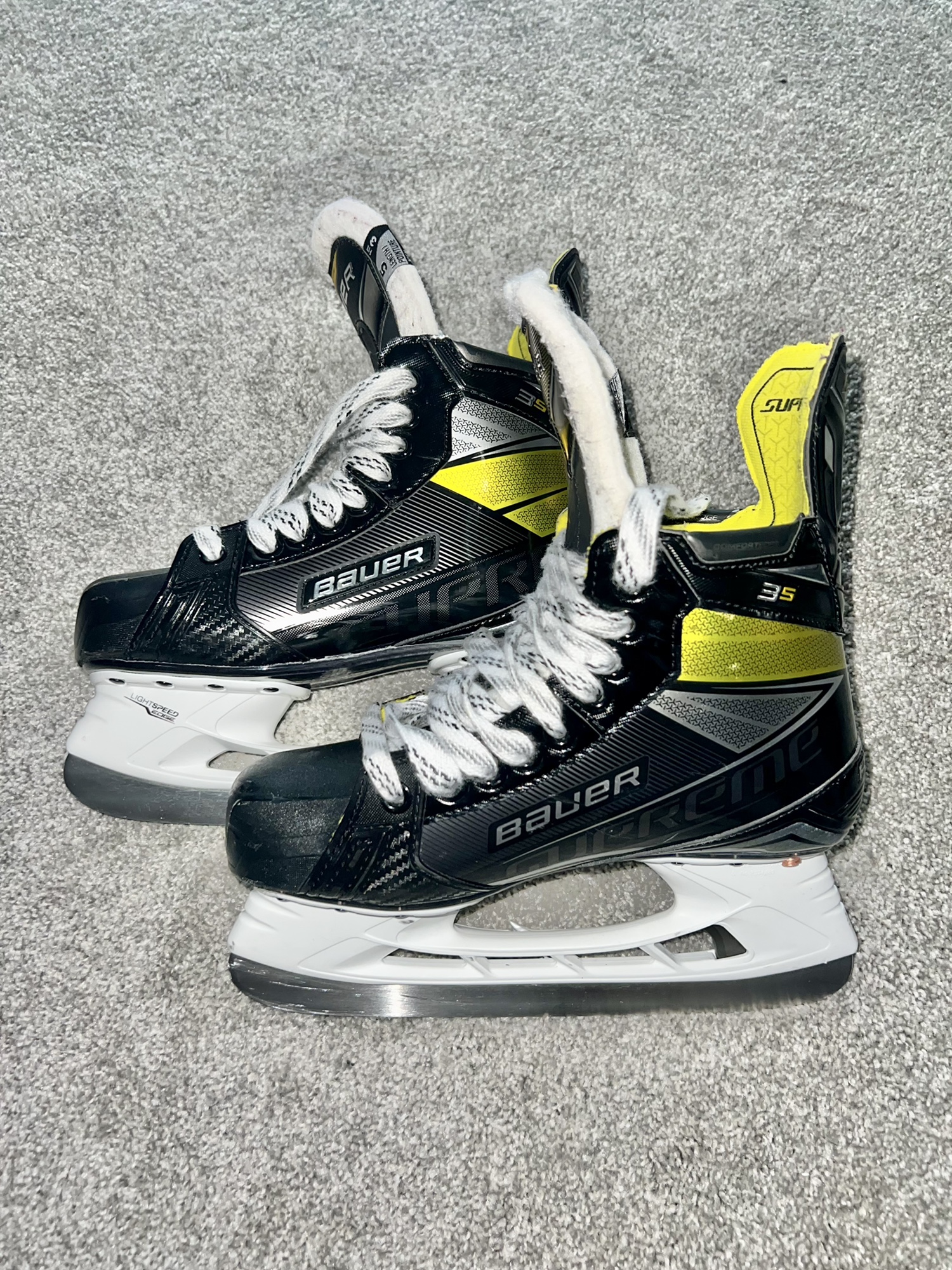Bauer Supreme 3S Hockey Skates Size 5 (Fit 3) with SuperFeet Insoles