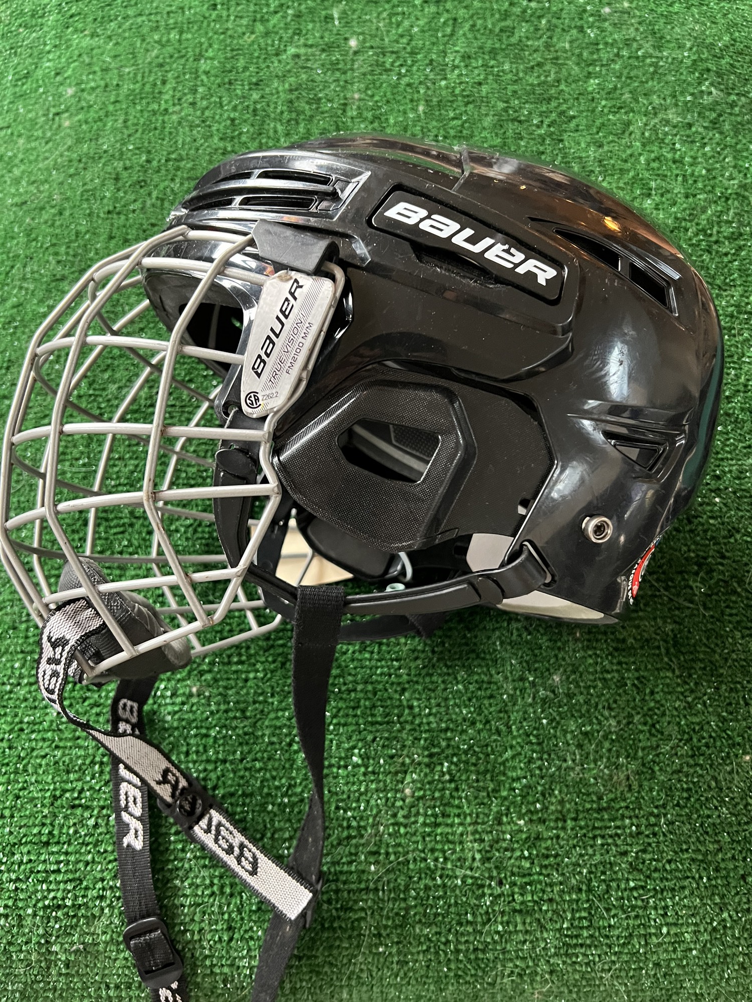 Used Medium Bauer IMS 5.0 Helmet SidelineSwap