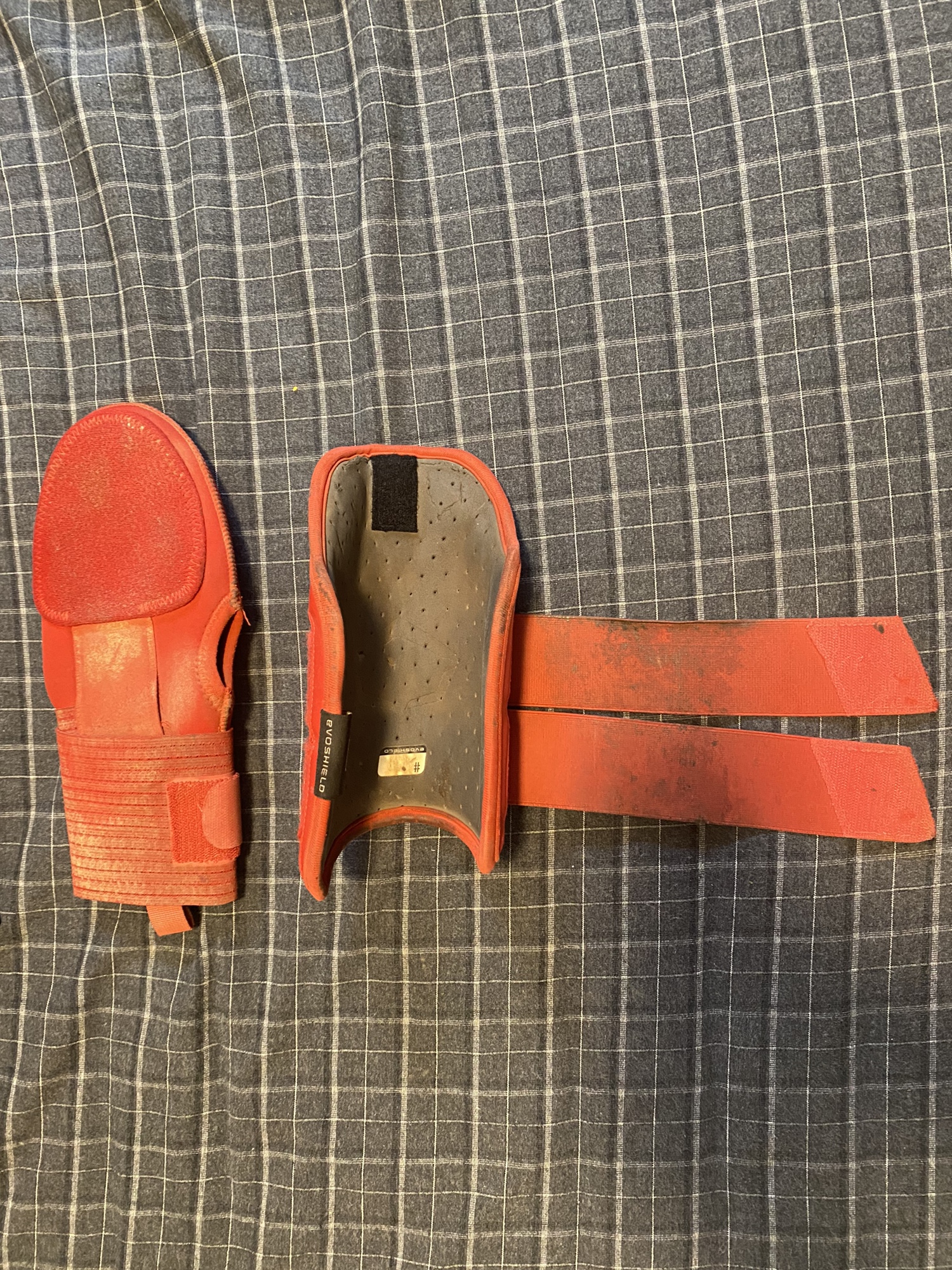 Red Evoshield Elbow Guard + Slidding Mitt Senior SidelineSwap