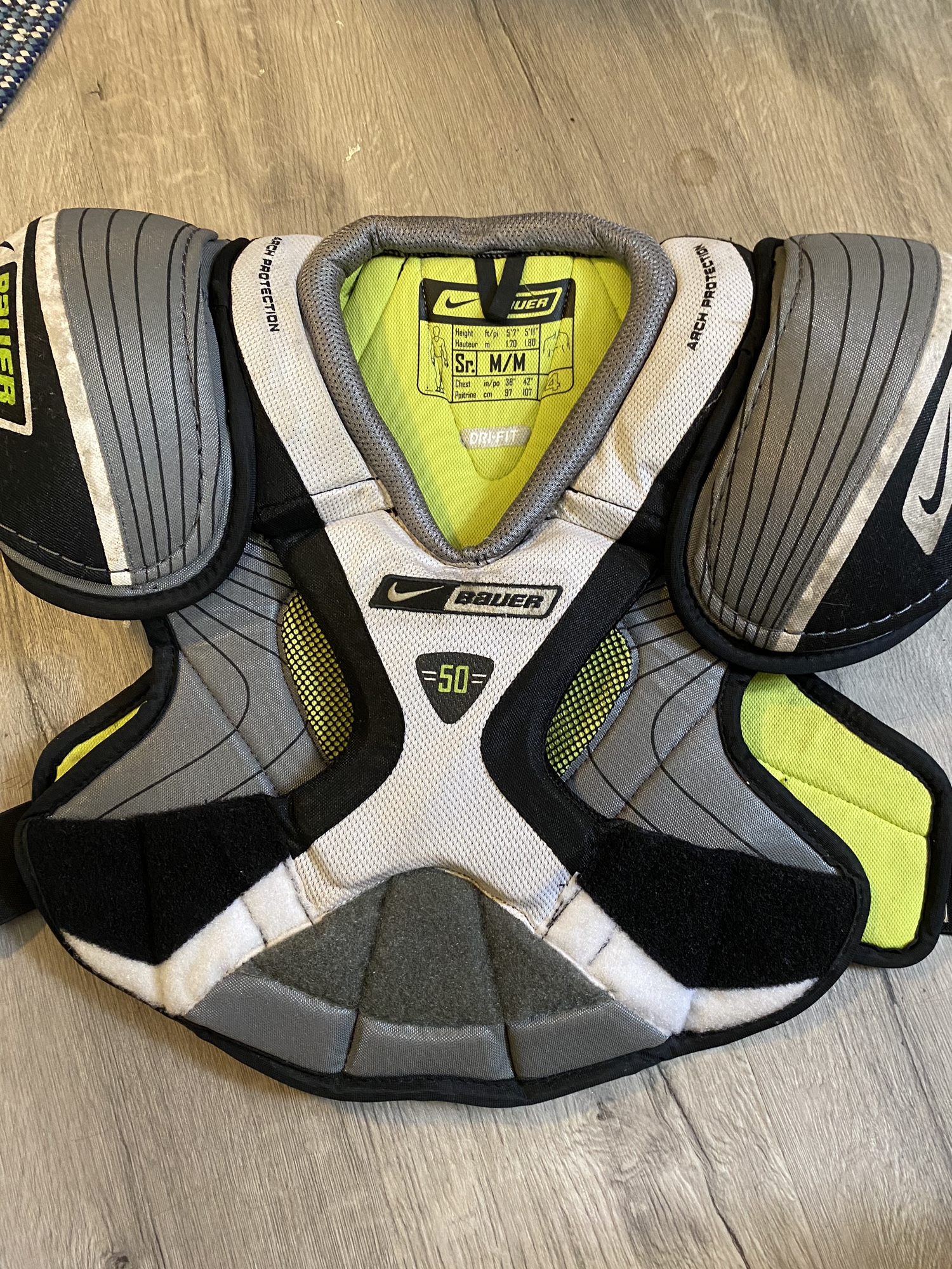 nike shoulder pads