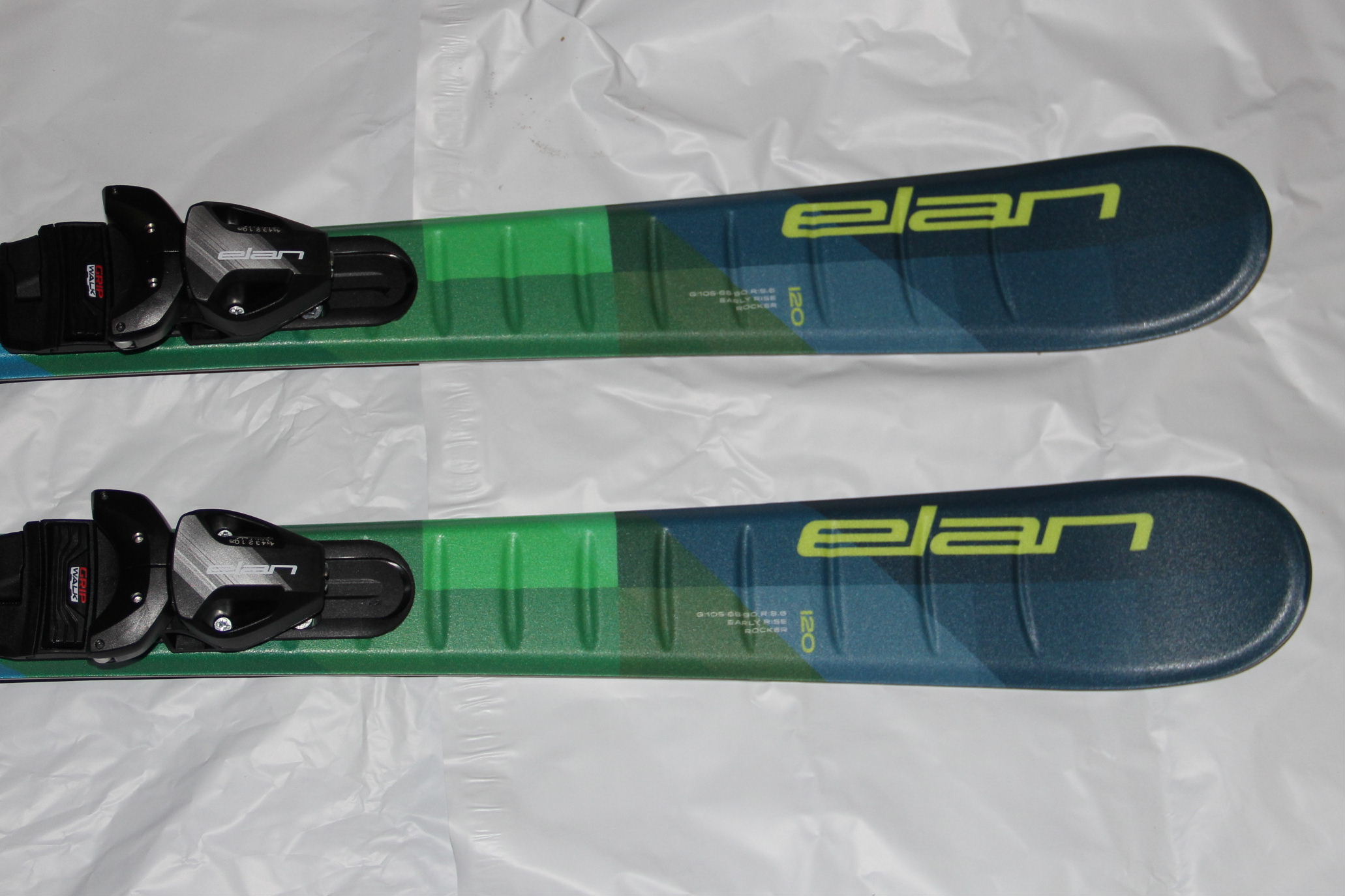 NEW 2023 Elan junior skis ELAN MAXX UFlex 120cm + size adjustable