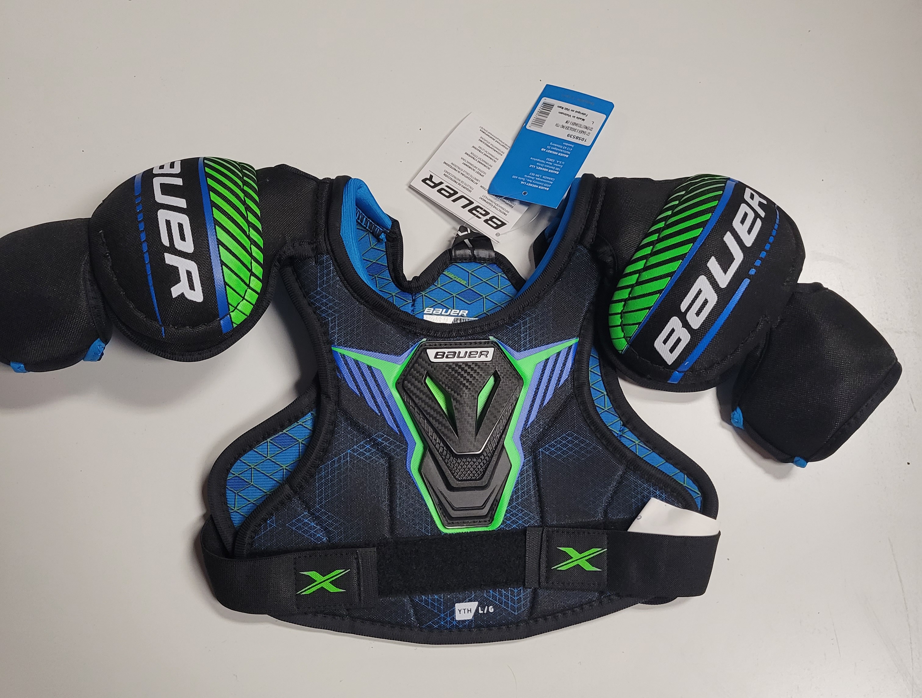 New Youth Large Bauer X Shoulder Pads SidelineSwap