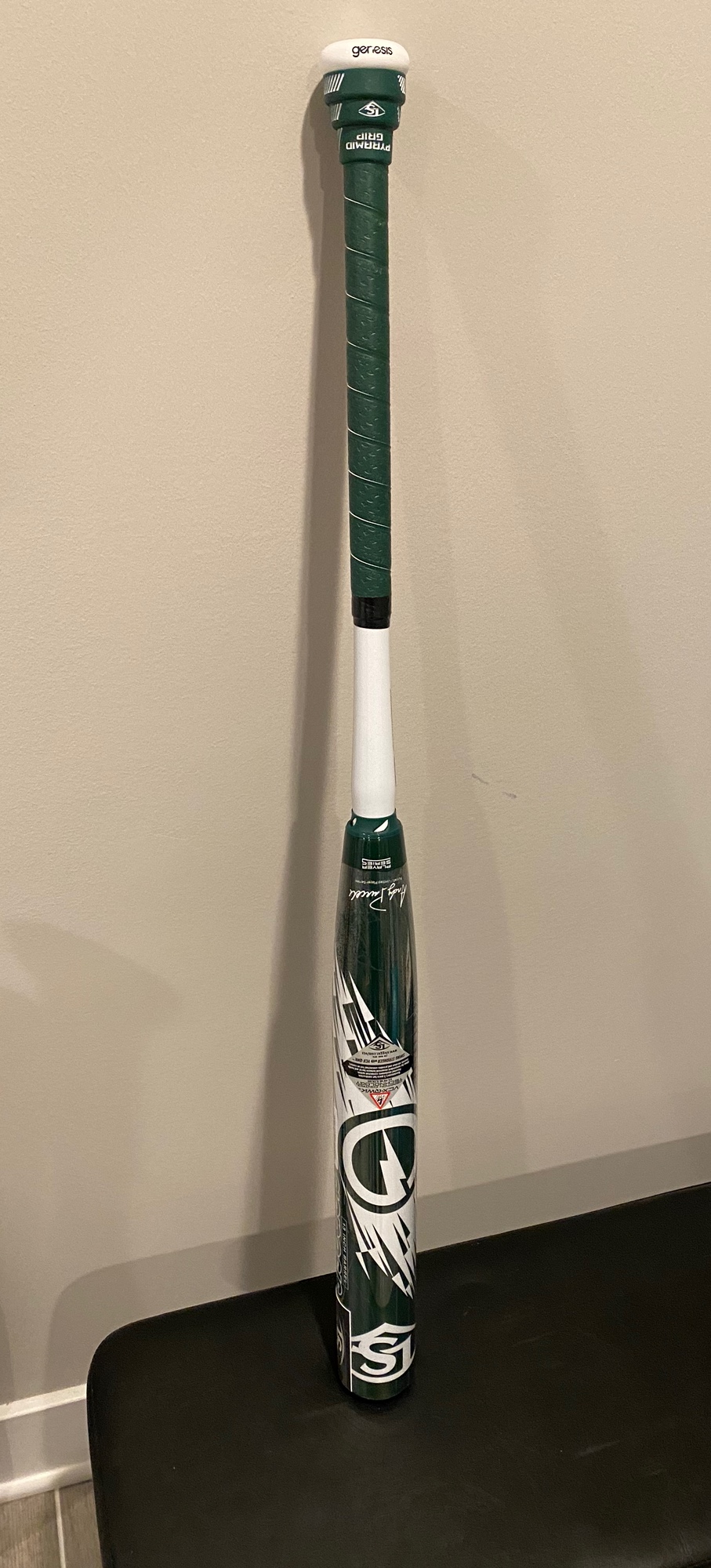 Louisville Genesis 240 APG3 25oz SidelineSwap