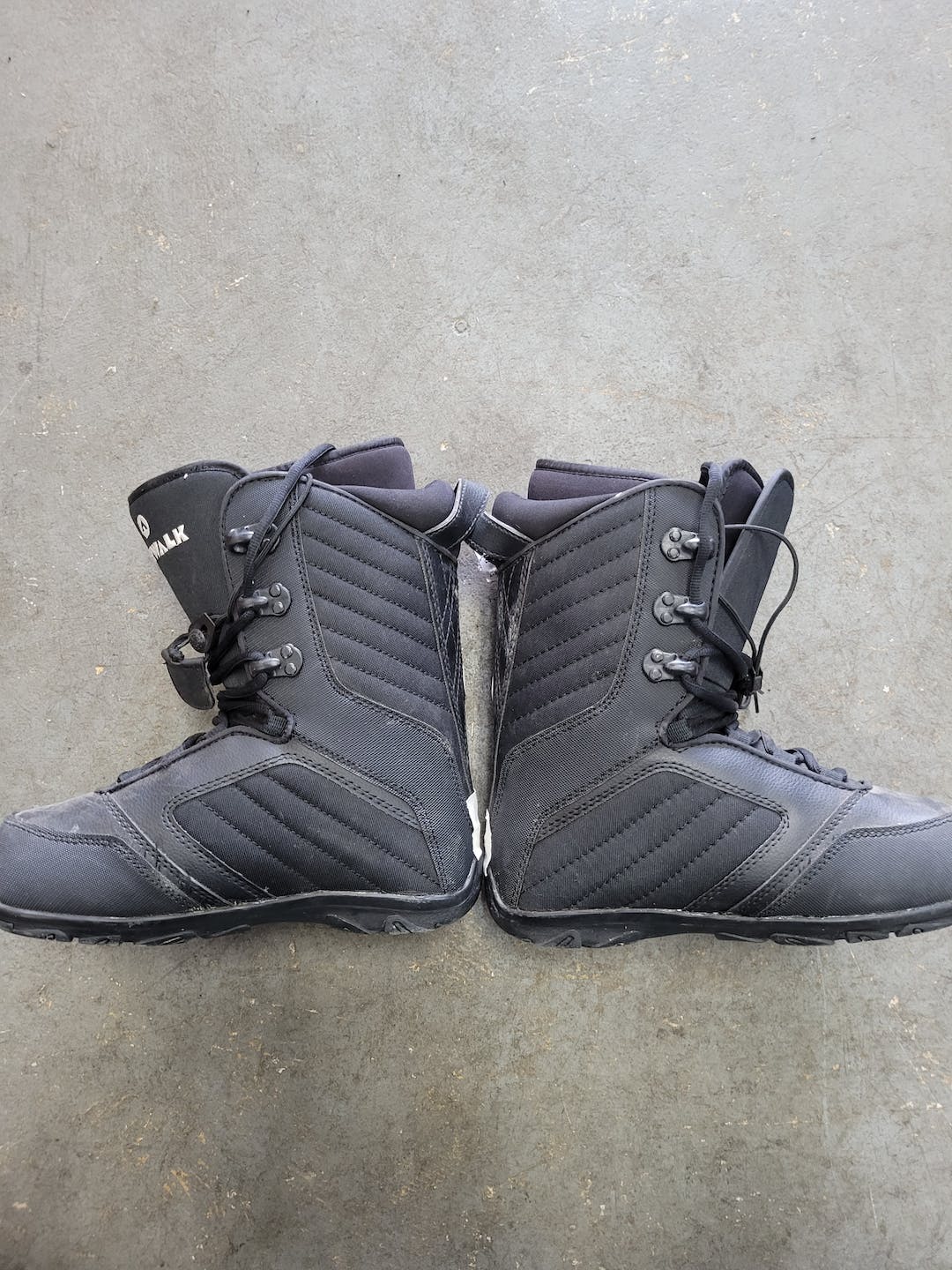 Used Airwalk Sb Boots Senior 6 Men's Snowboard Boots SidelineSwap