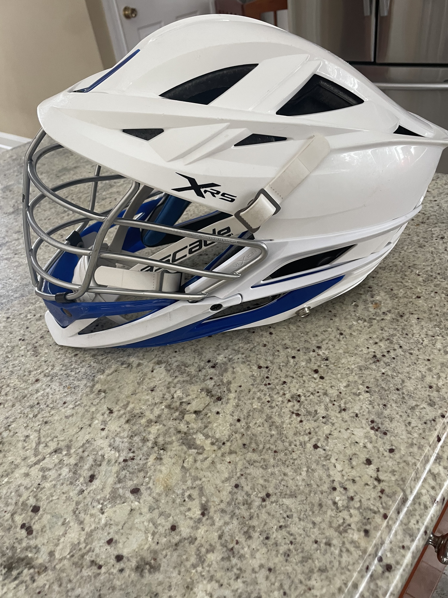Used Cascade XRS Helmet SidelineSwap