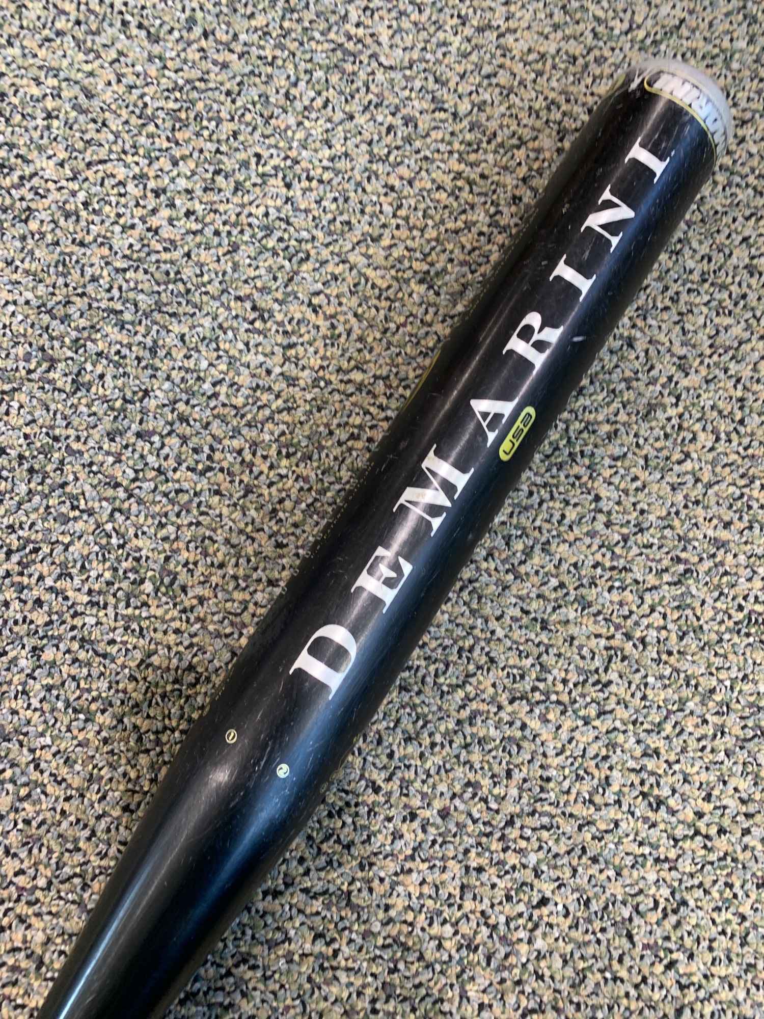 Used DeMarini Demolition Bat 6 28OZ 34" SidelineSwap