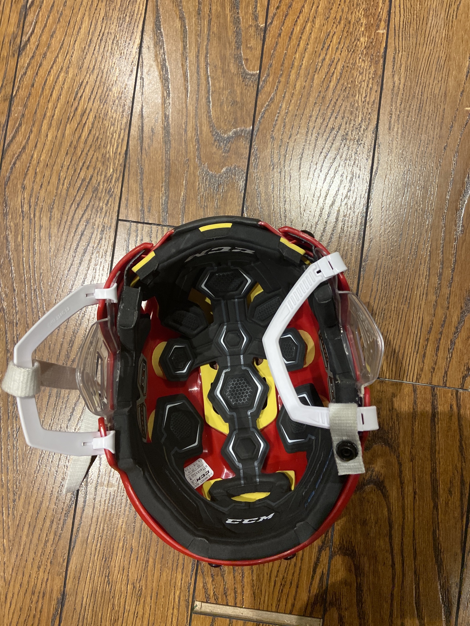 New Medium CCM Tacks 310 Helmet SidelineSwap