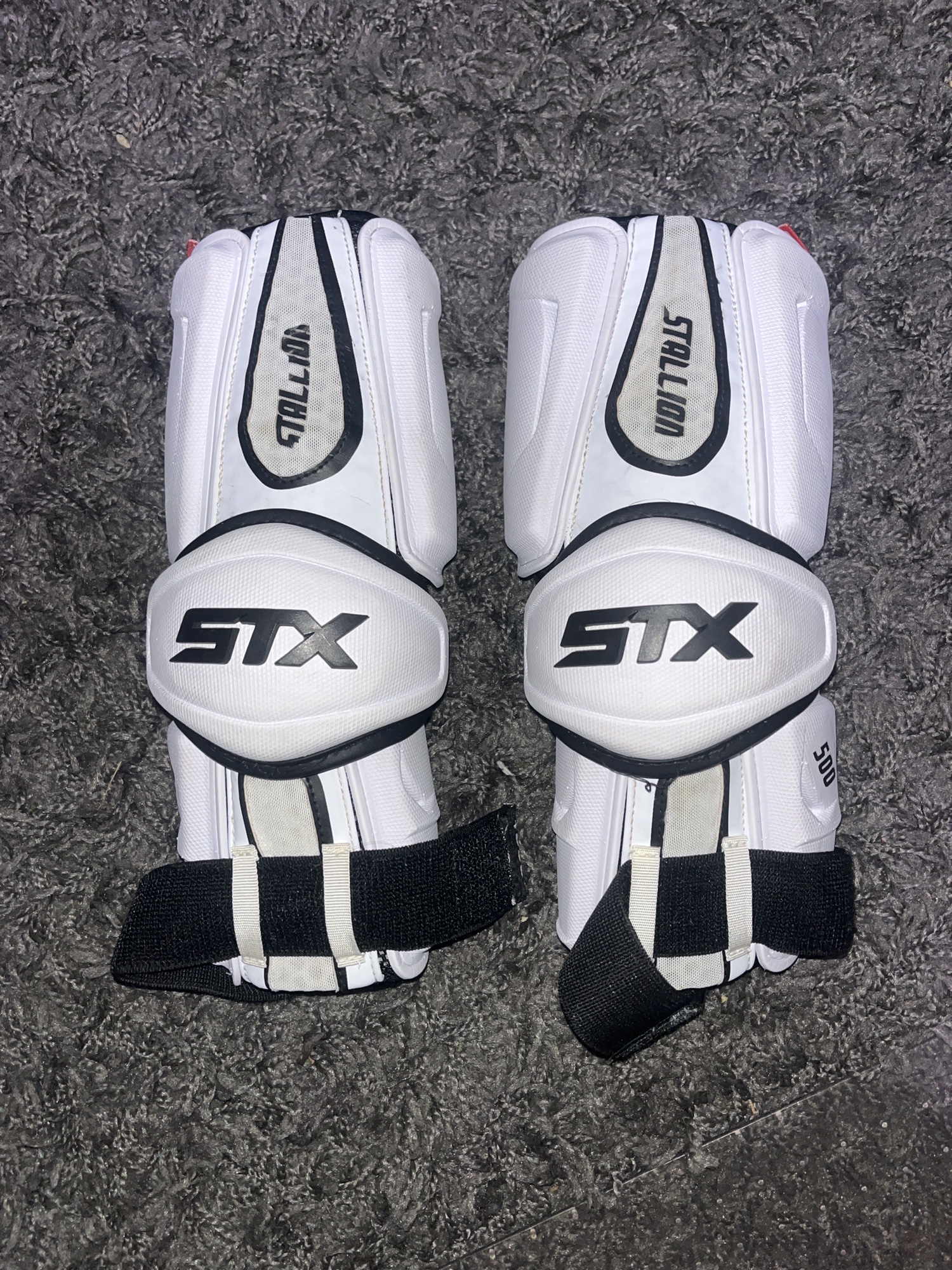 STX Stallion 500 Arm Pads / Guards Large SidelineSwap