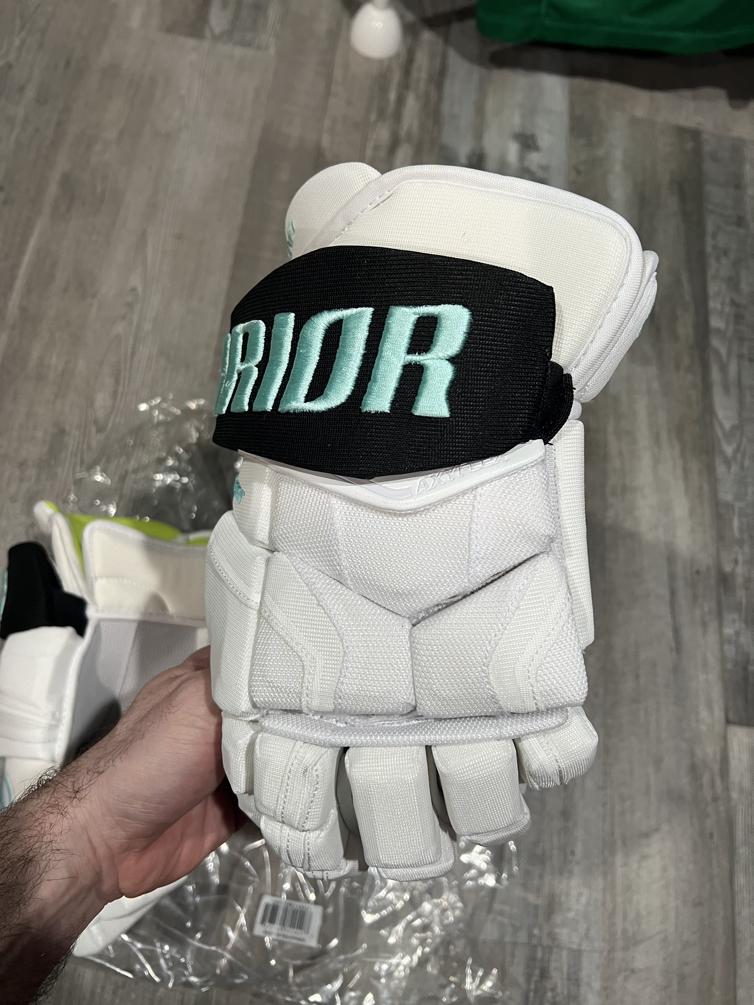 Brad Marchand 2023 AllStar Warrior Covert QRE Gloves SidelineSwap