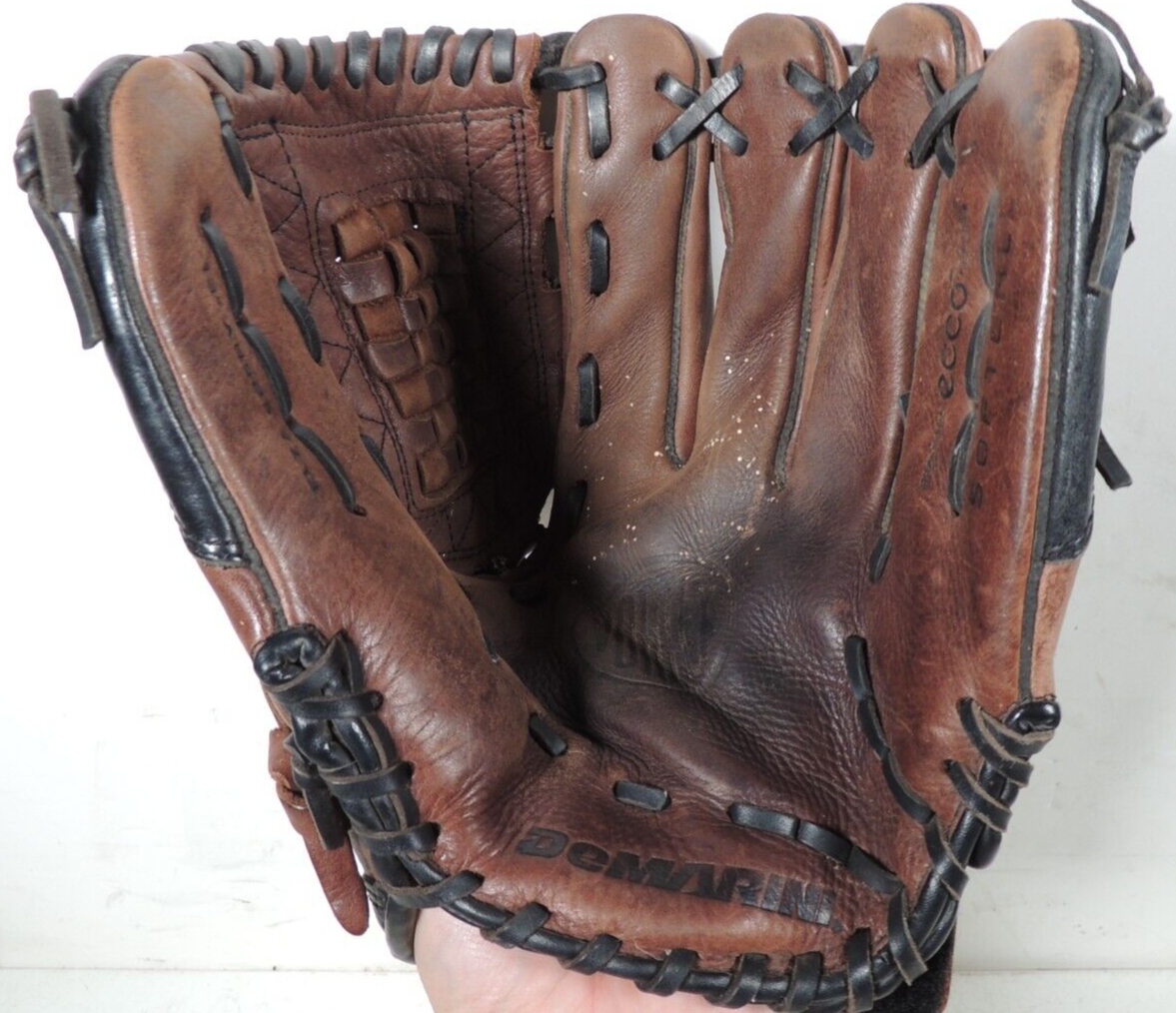 DeMarini A0525 VX13 Vortex 13" Softball Glove Made with ECCO Genuine