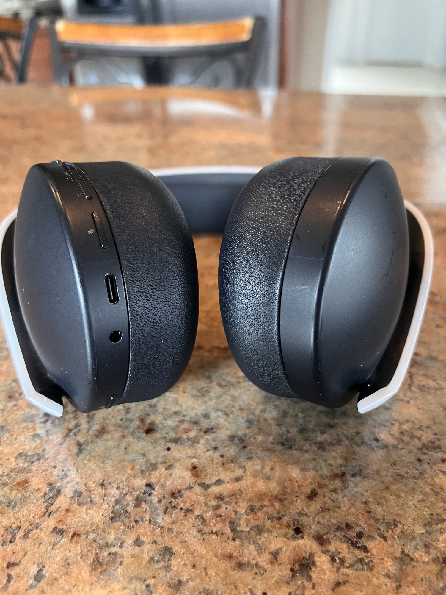 Sony PULSE 3D Wireless Gaming Headset for PlayStation 5 SidelineSwap