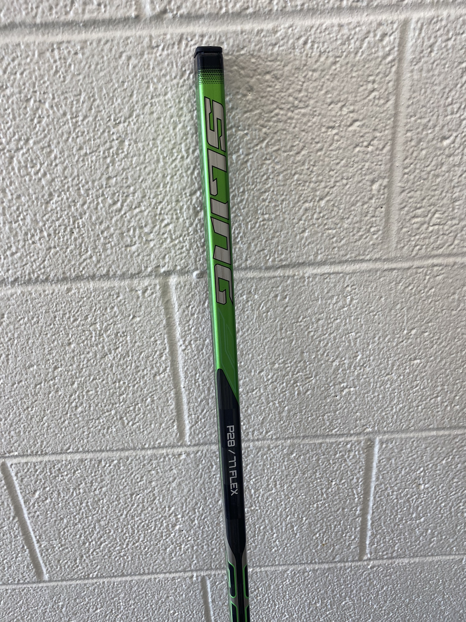 New Bauer Sling Hockey StickLH77 FlexP28Grip SidelineSwap