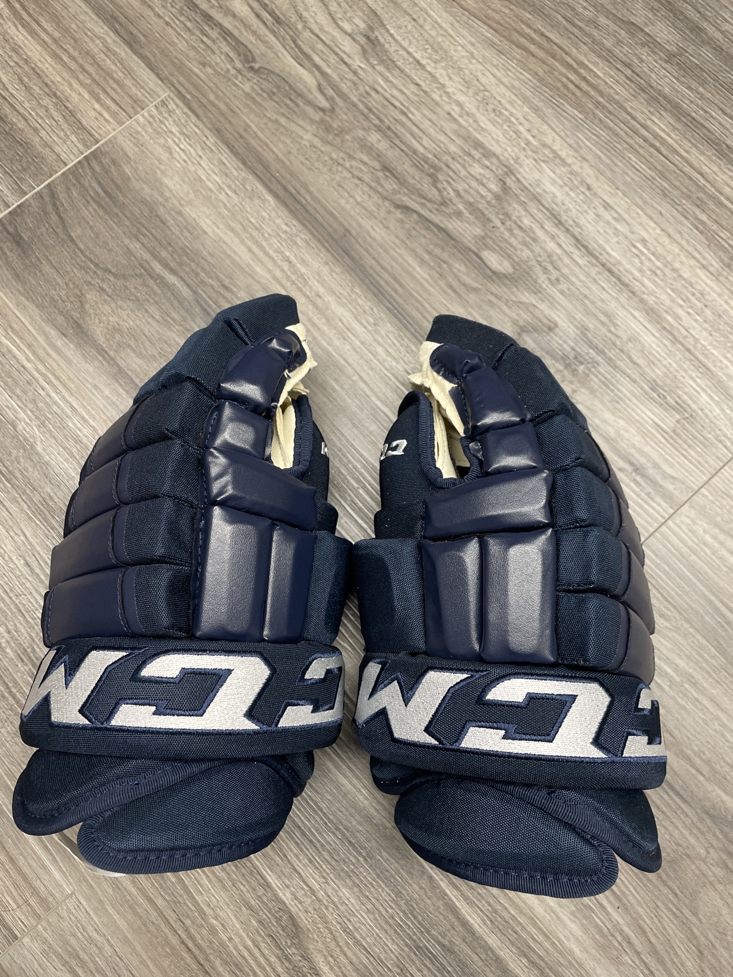 13” Navy CCM Pro Stock Gloves SidelineSwap