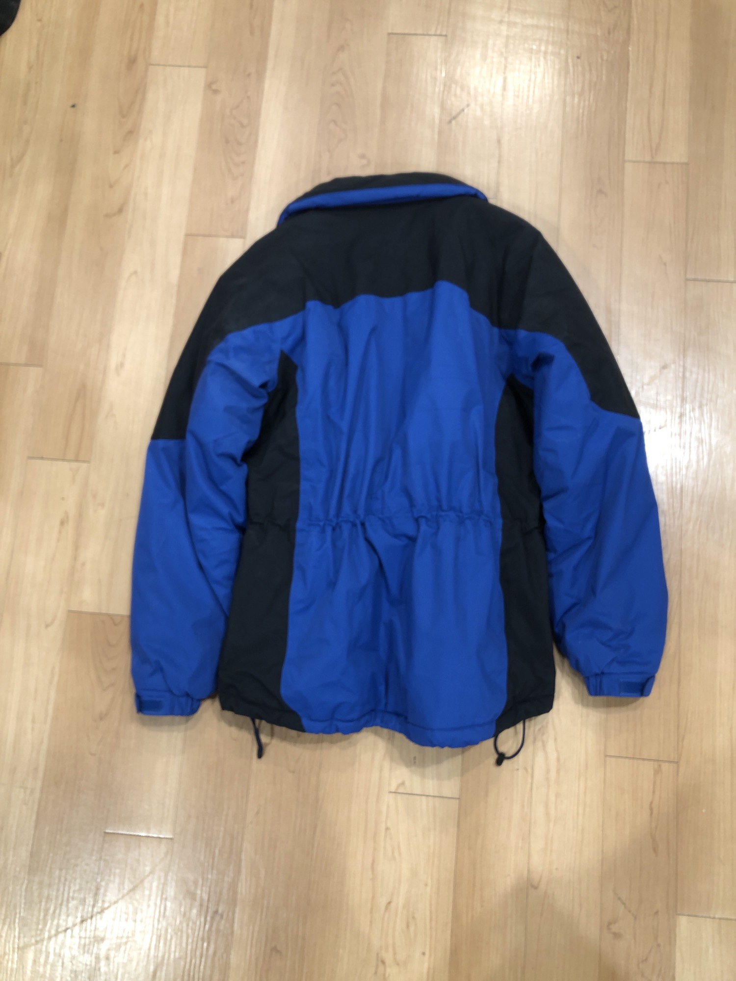 Used Blue Adult Unisex Large LL Bean Ski Jacket SidelineSwap