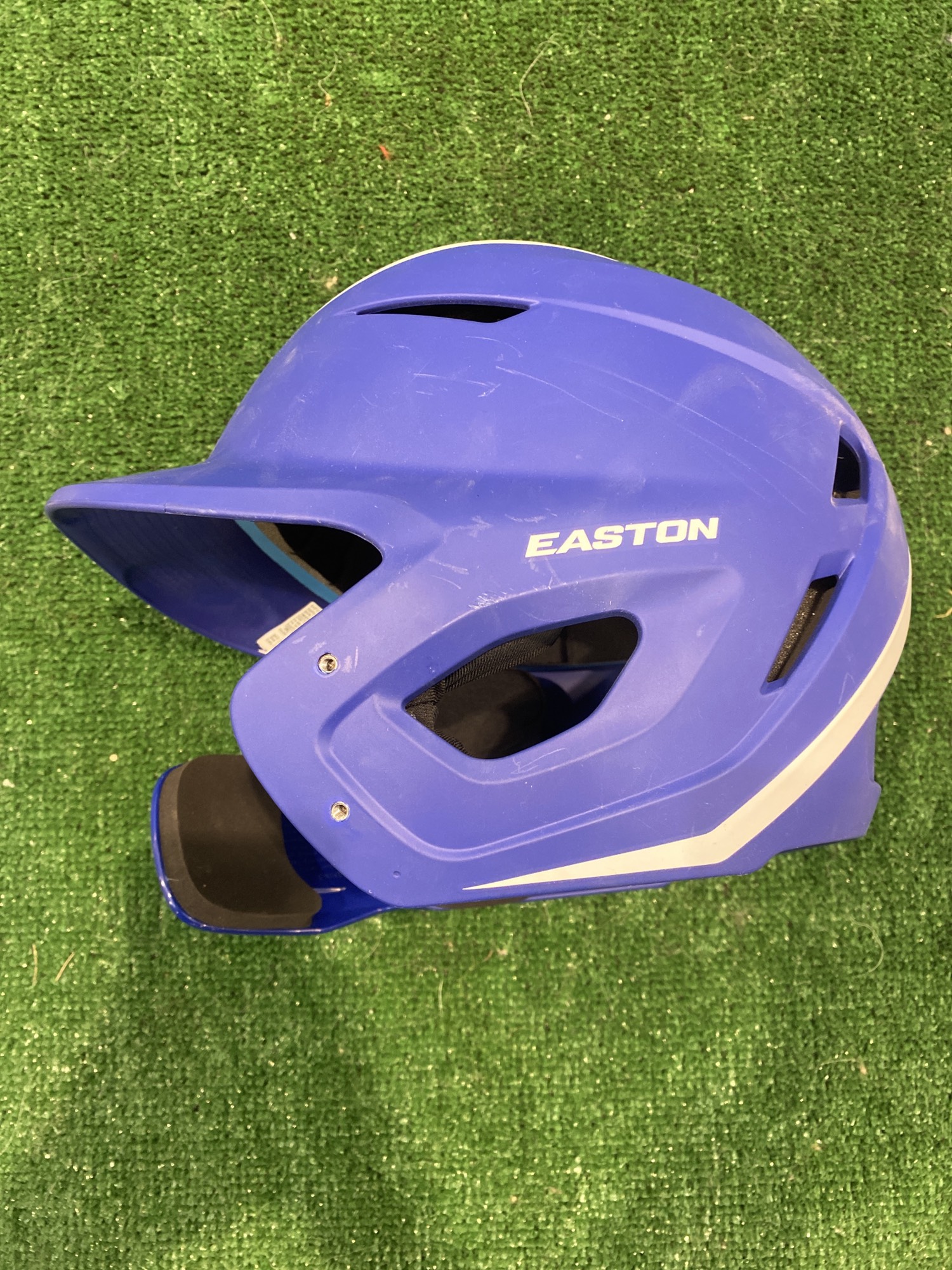 Used 7 1/8 Easton Elite X Batting Helmet SidelineSwap