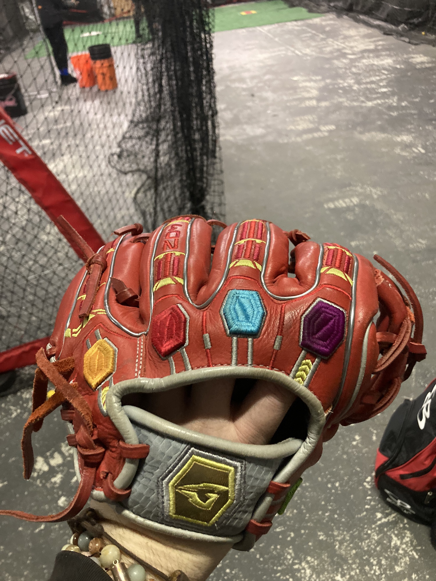 Goin yard 11.5 custom avenger glove SidelineSwap