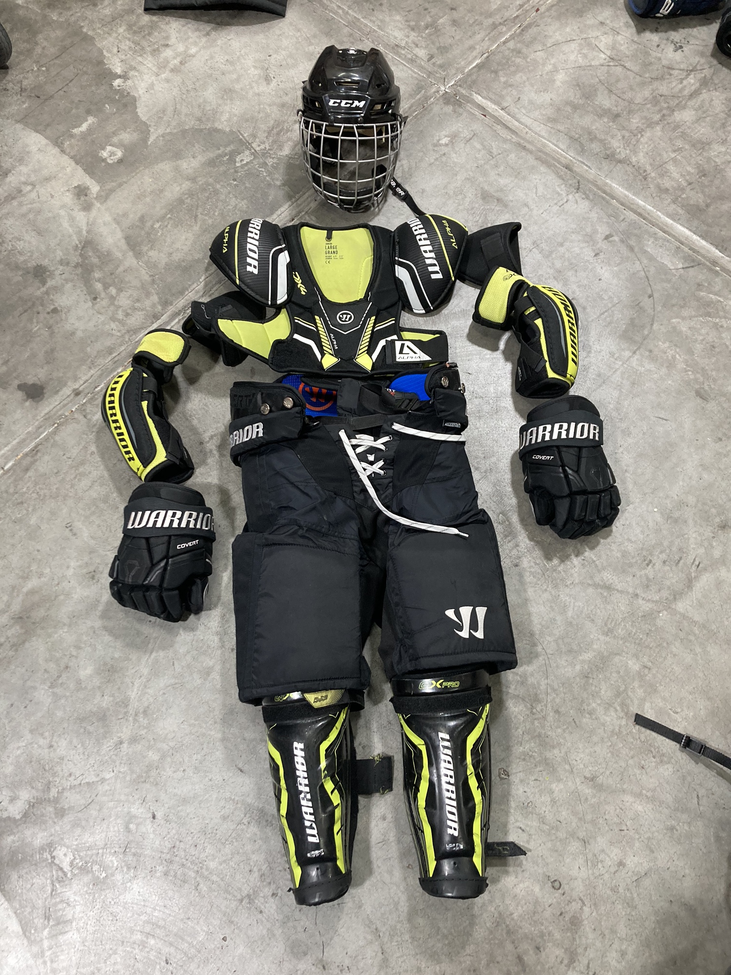 Used Hockey Gear Set For Ages 912 SidelineSwap
