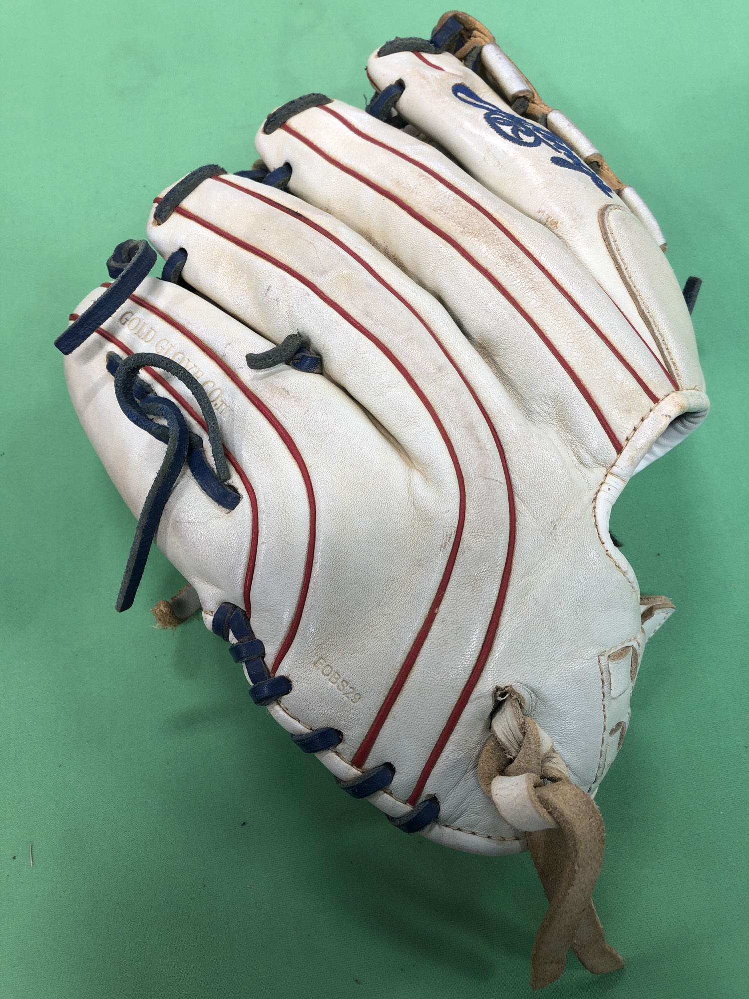 Used Rawlings Gg elite Right Hand Throw Infield Softball Glove 12