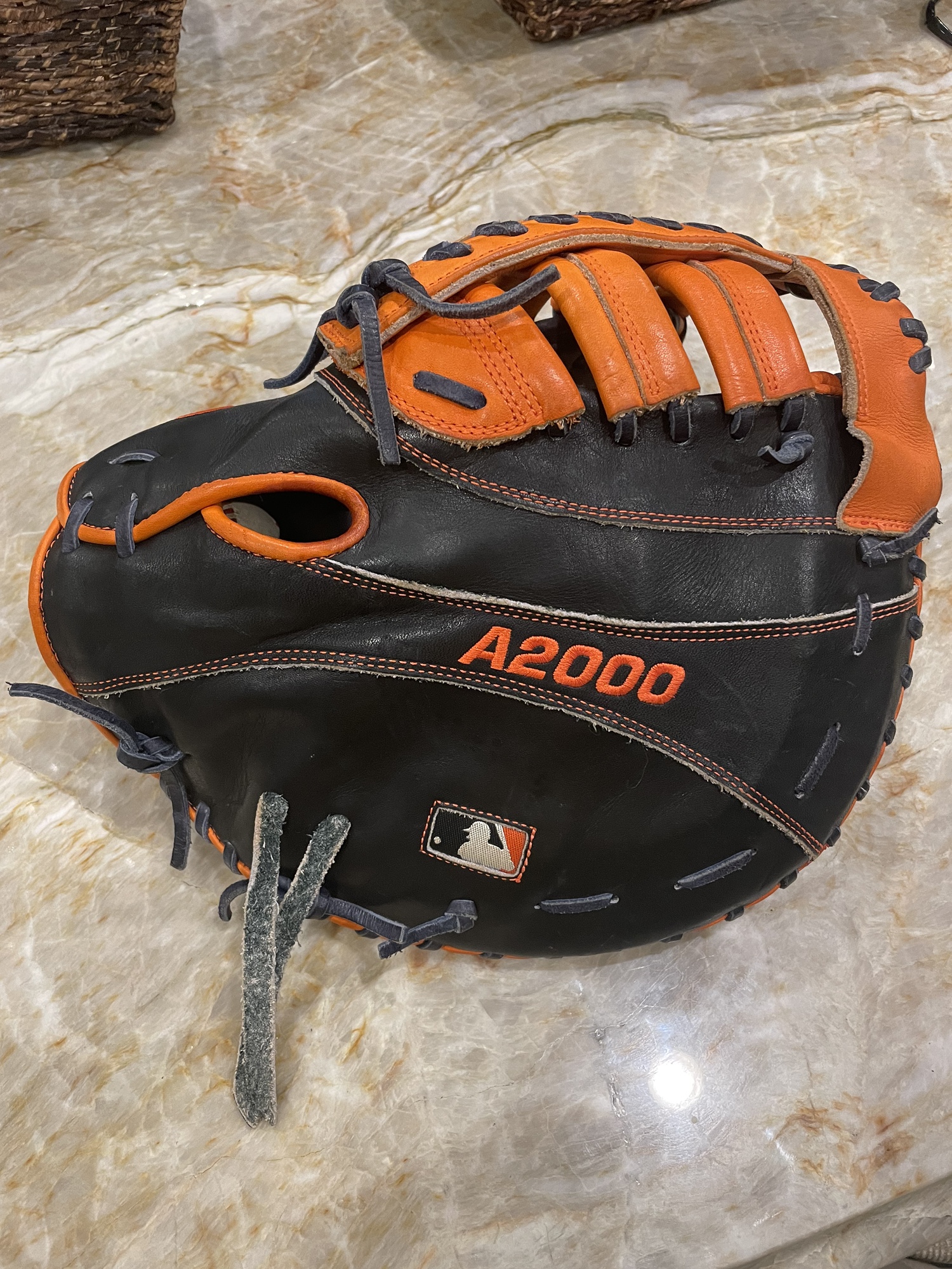Wilson A2000 First Baseman Glove SidelineSwap