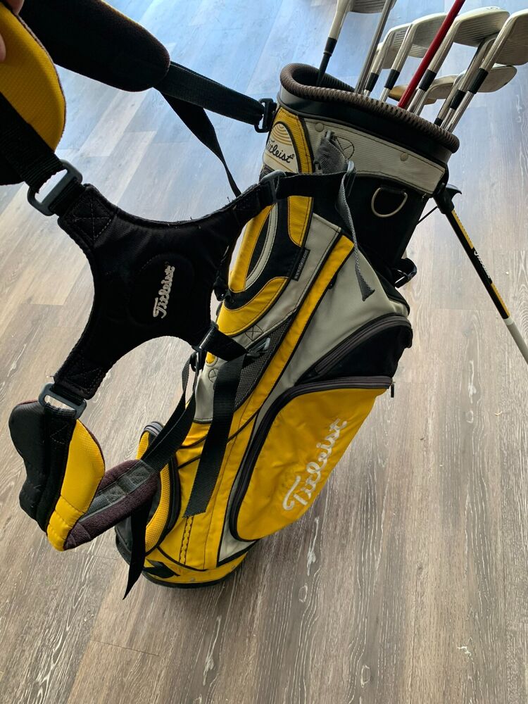 Complete Set of Titleist Golf Clubs + Titlist Bag Regular Flex SidelineSwap