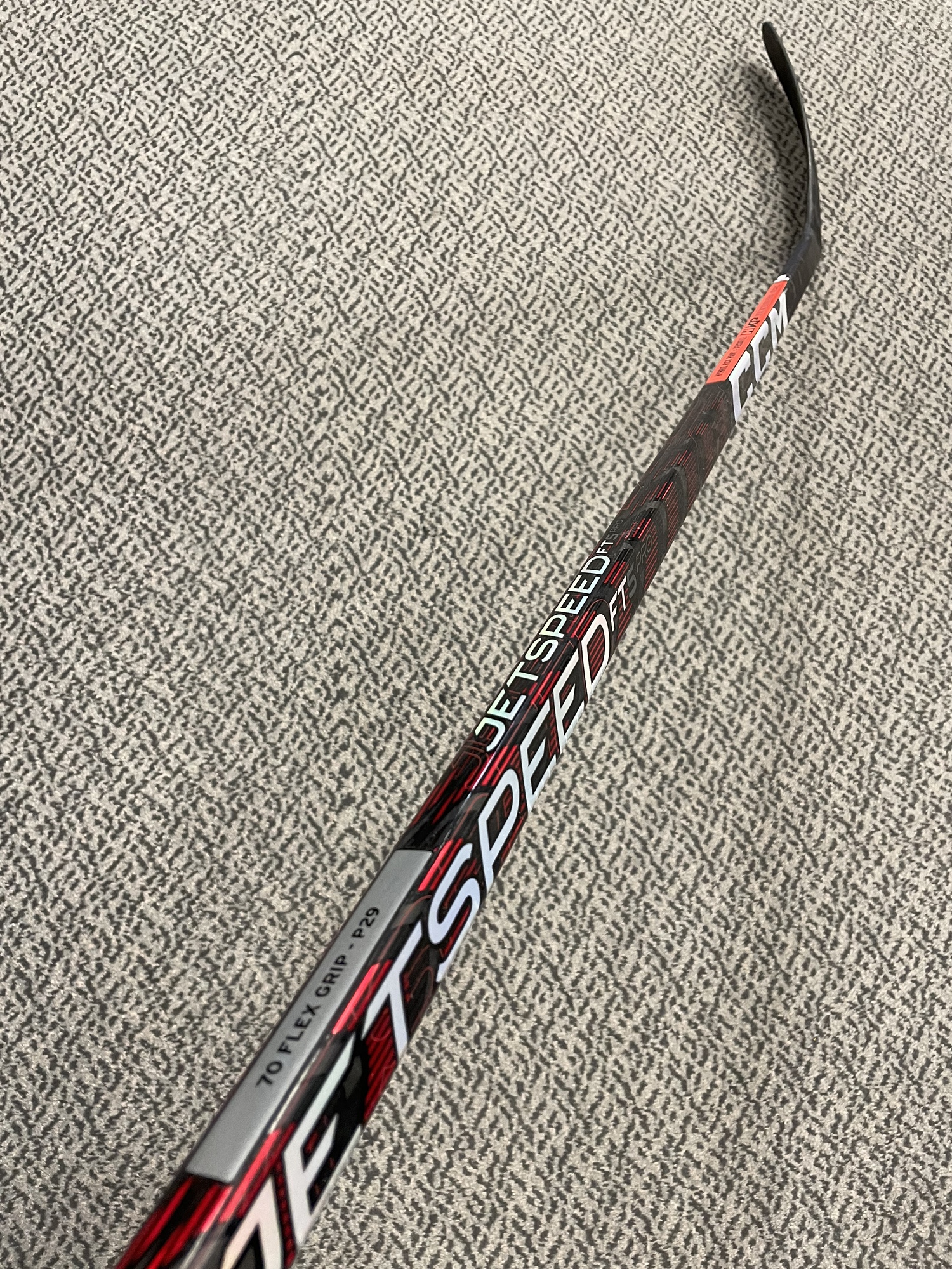 CCM FT5 Pro 70 Flex P29 curve right hand stick | SidelineSwap