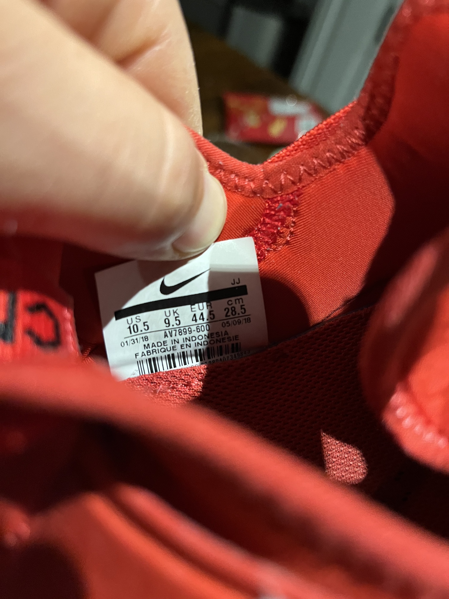 cmtr nike shoes