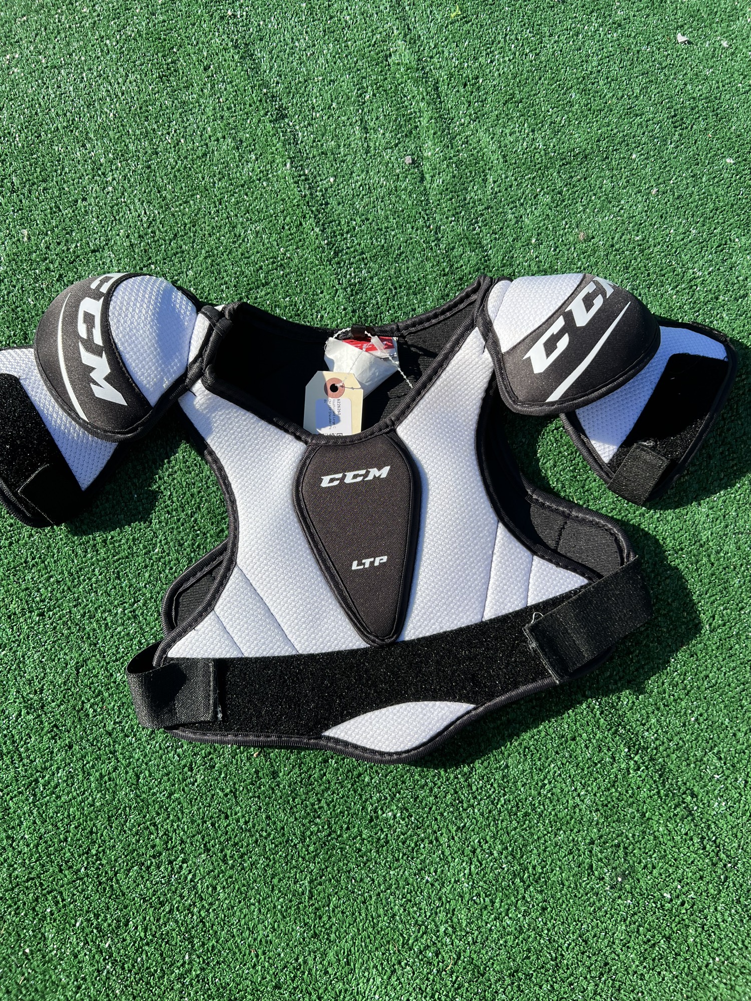 Youth Used Large CCM LTP Shoulder Pads SidelineSwap