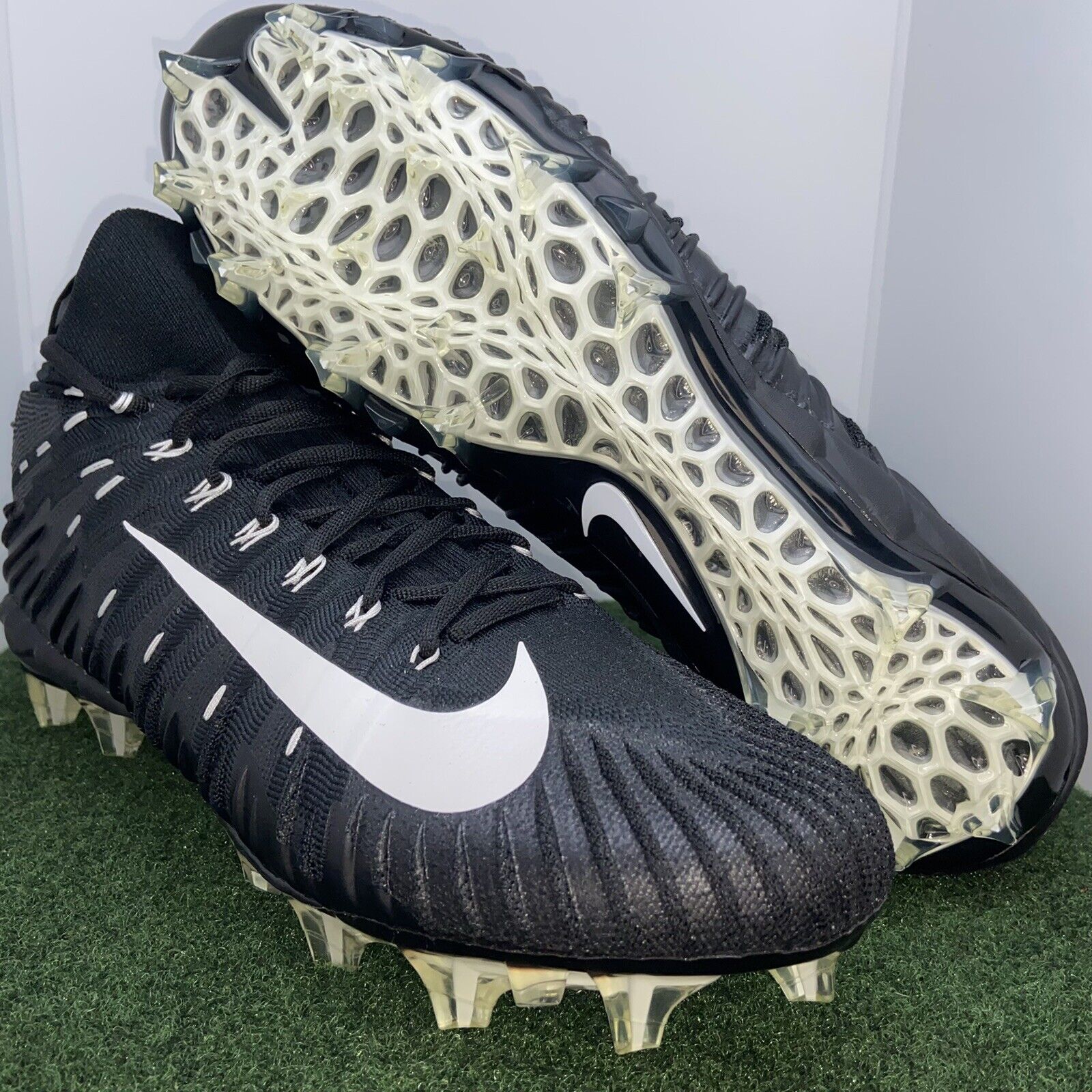molded nike football cleats