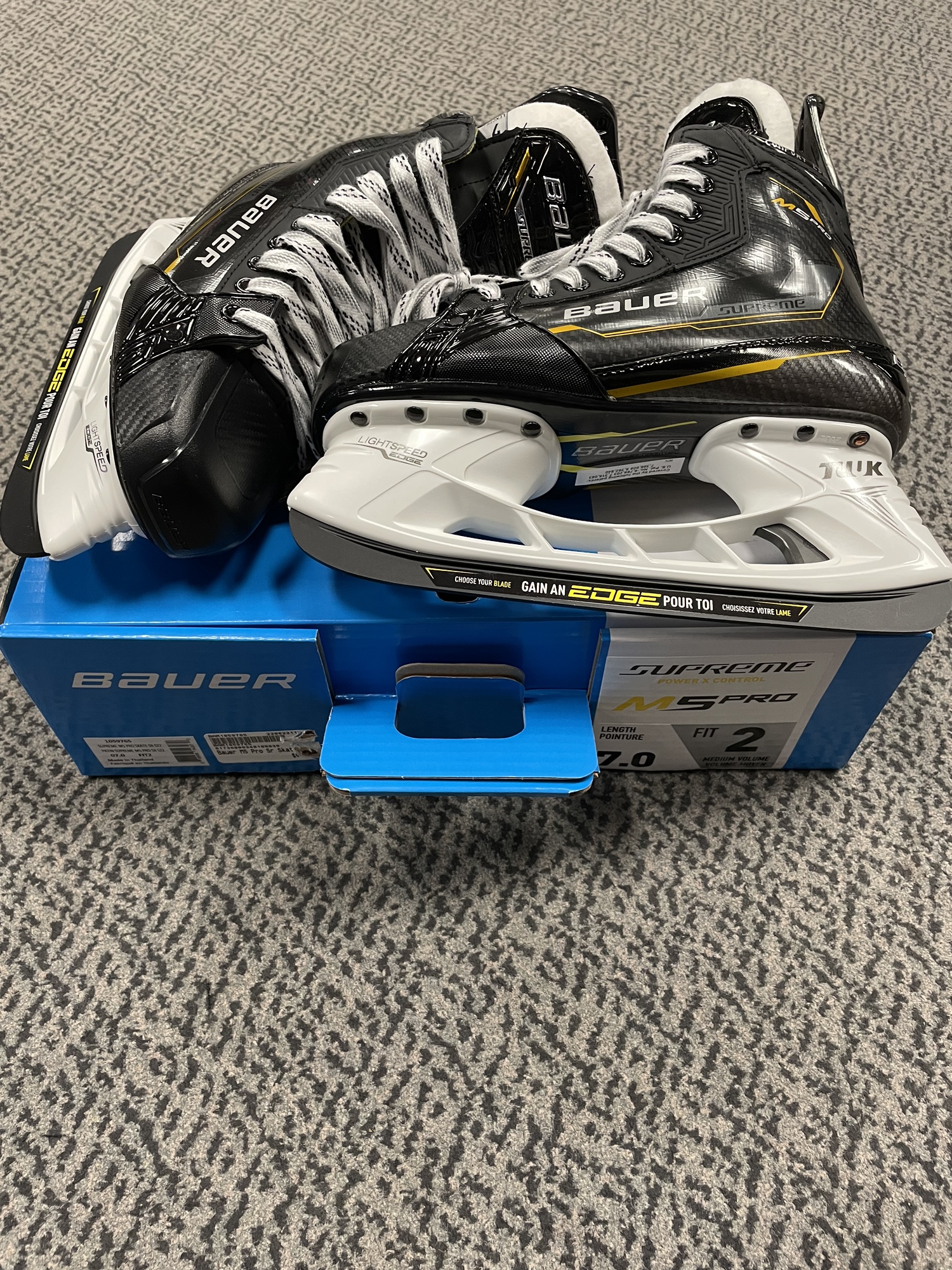 Bauer M5 Pro size 7.0 Fit 2 skates SidelineSwap