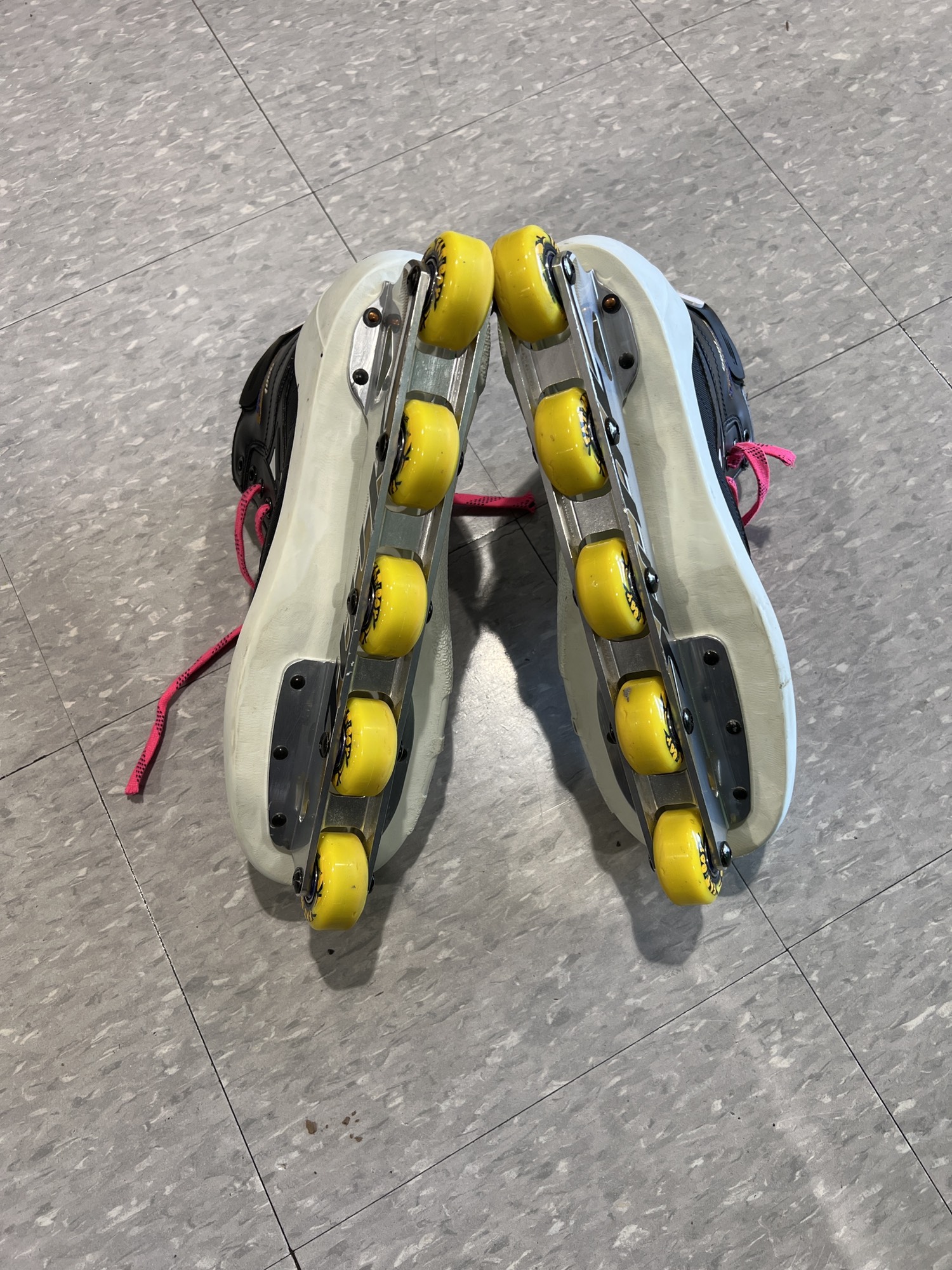 Used Senior Bauer Inline Goalie Skates 10.5 SidelineSwap