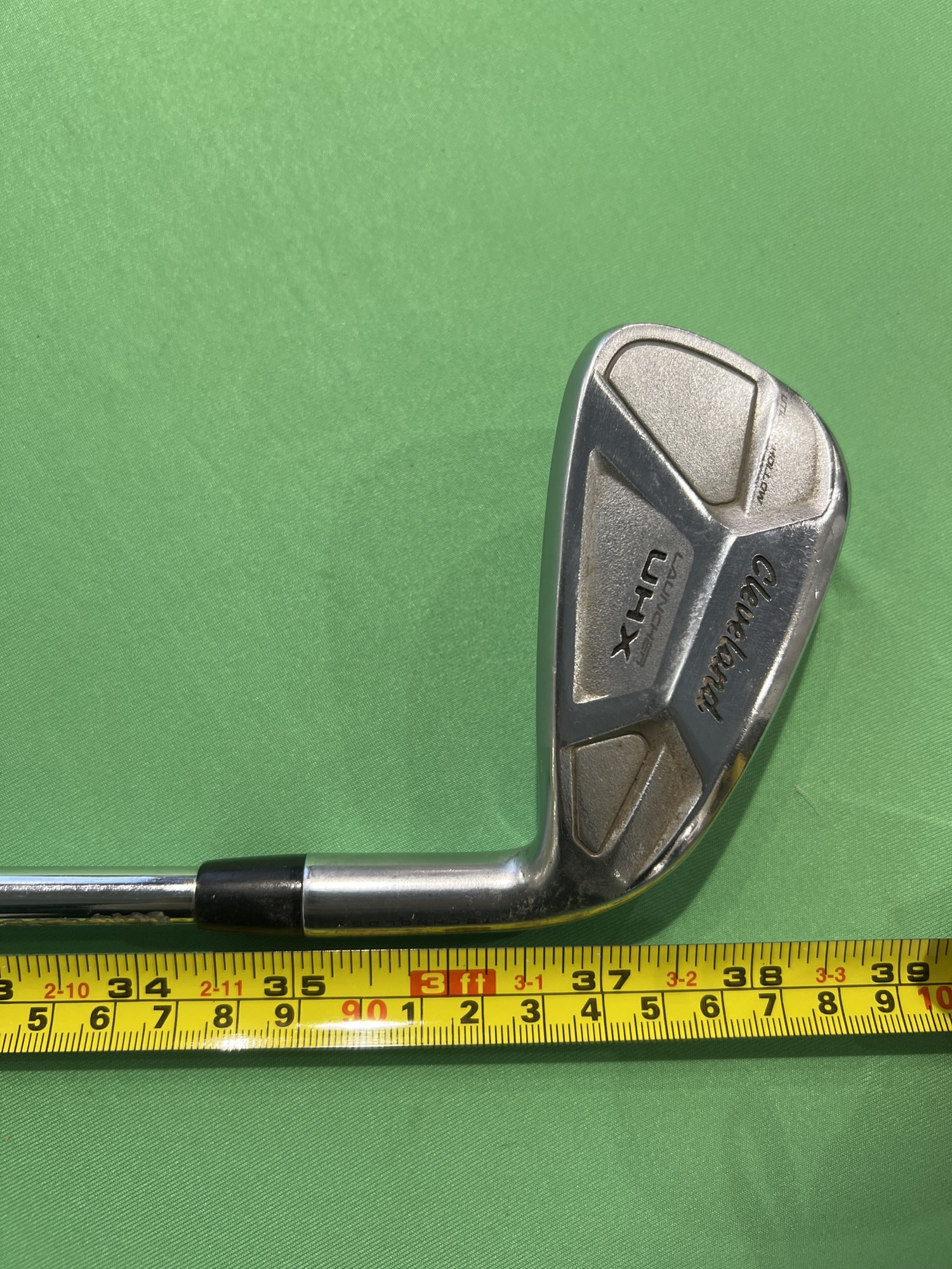 Used Men's Cleveland Launcher UHX Right Iron Set Regular Steel