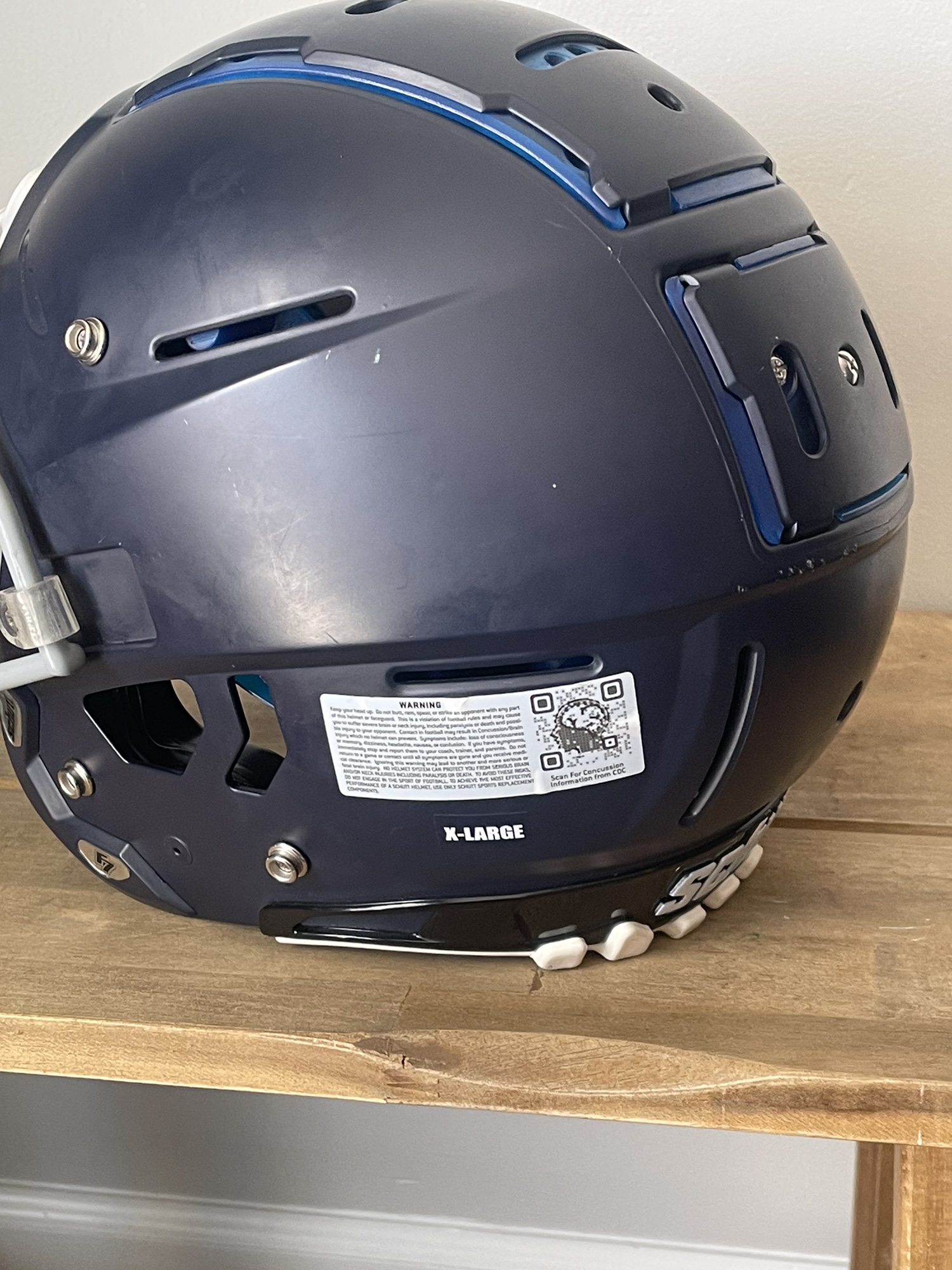 Used Extra Large Schutt F7 Helmet Cones With Visor And Chin Strap