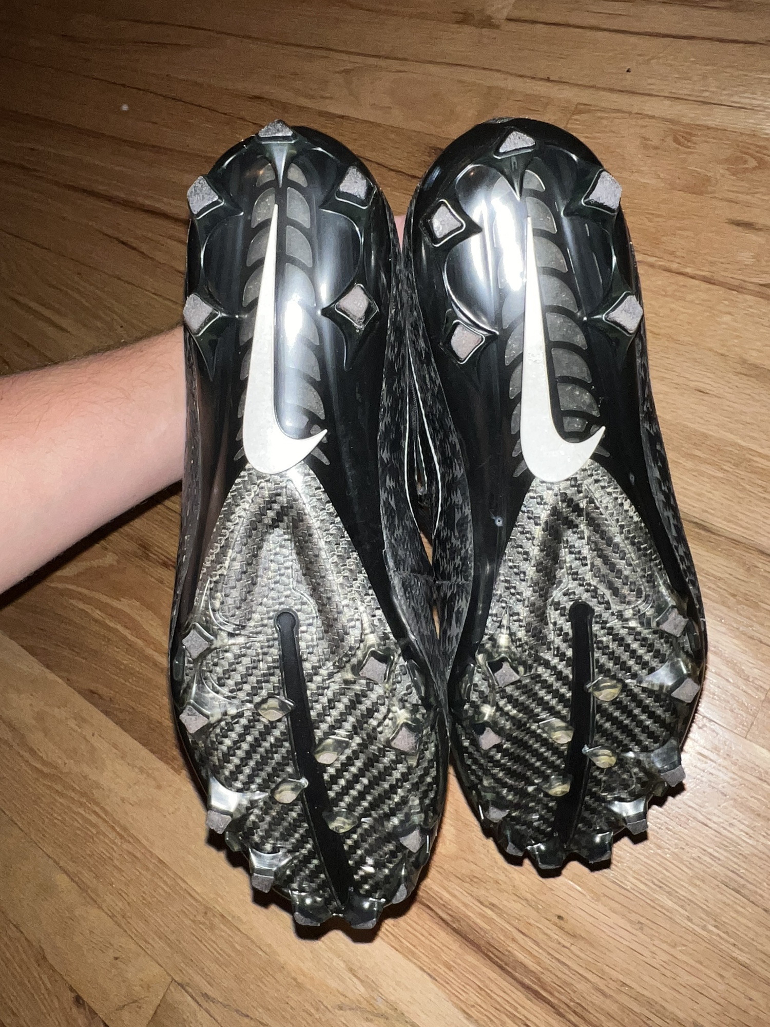 nike vapor untouchable low football cleats