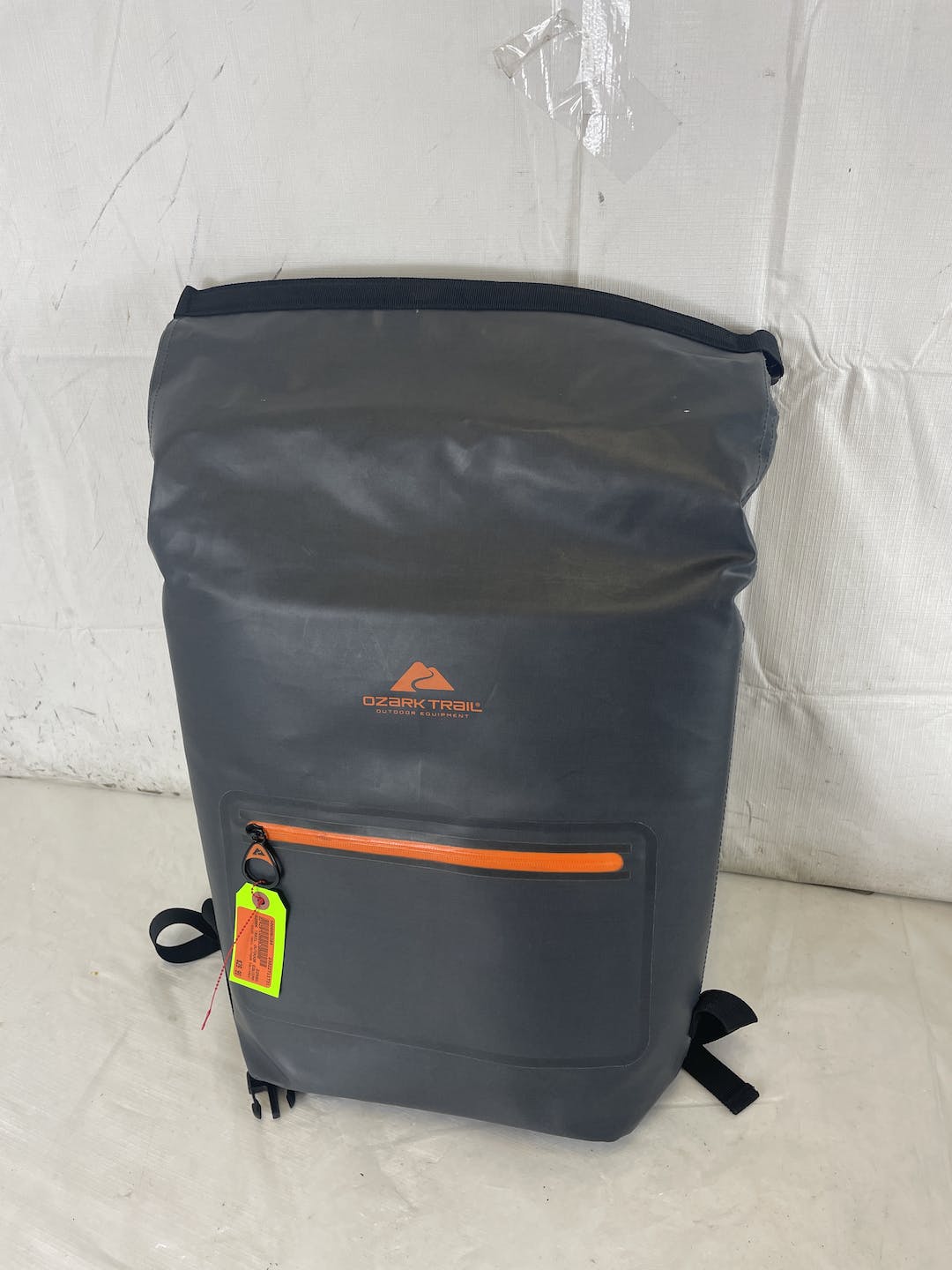 Used Ozark Trail 15 Can Soft Sided Thermocooler Backpack Excellent
