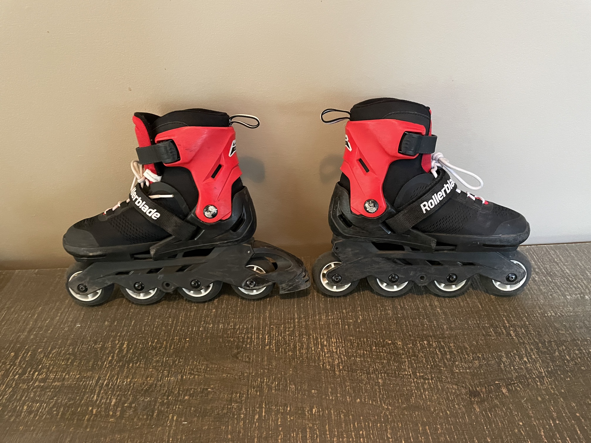 Rollerblade Microblade Youth Adjustable (Size 25) Performance Inline
