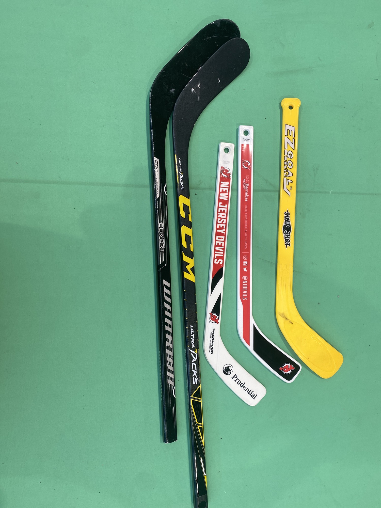 Mini Hockey Stick Set (5) SidelineSwap