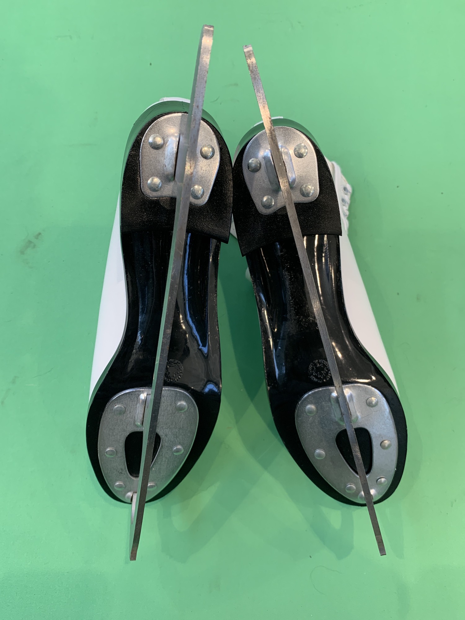 Used Lange Libra Figure Skates Size 7.0 SidelineSwap