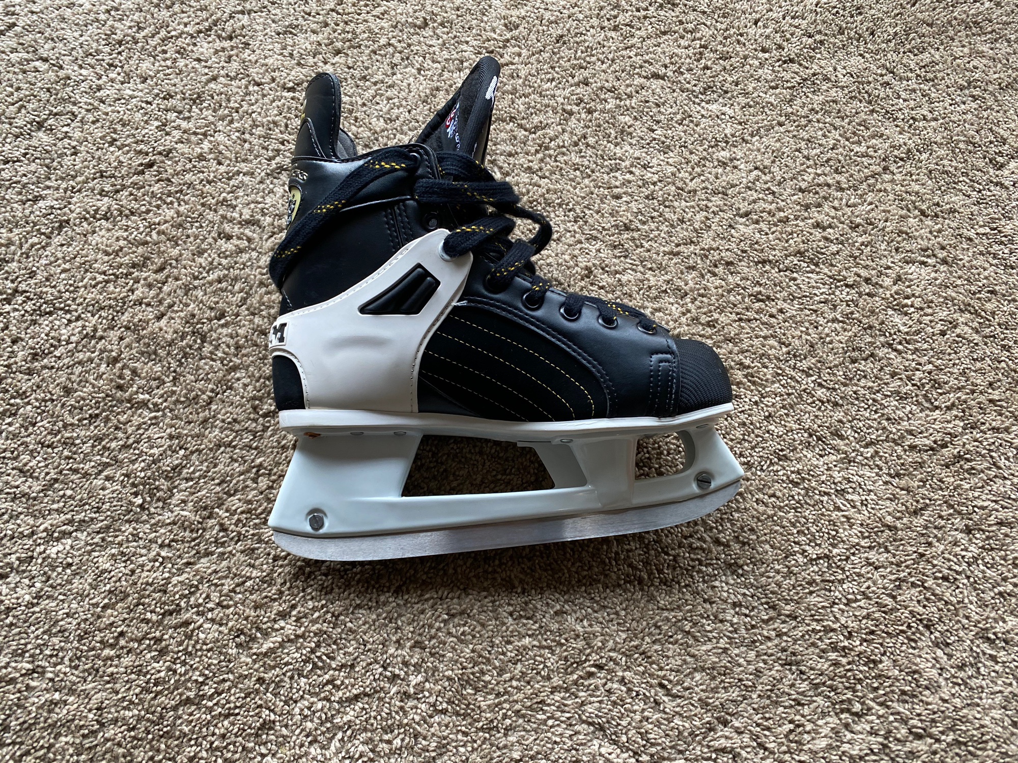 652 ccm super tacks pro 3 lite SidelineSwap