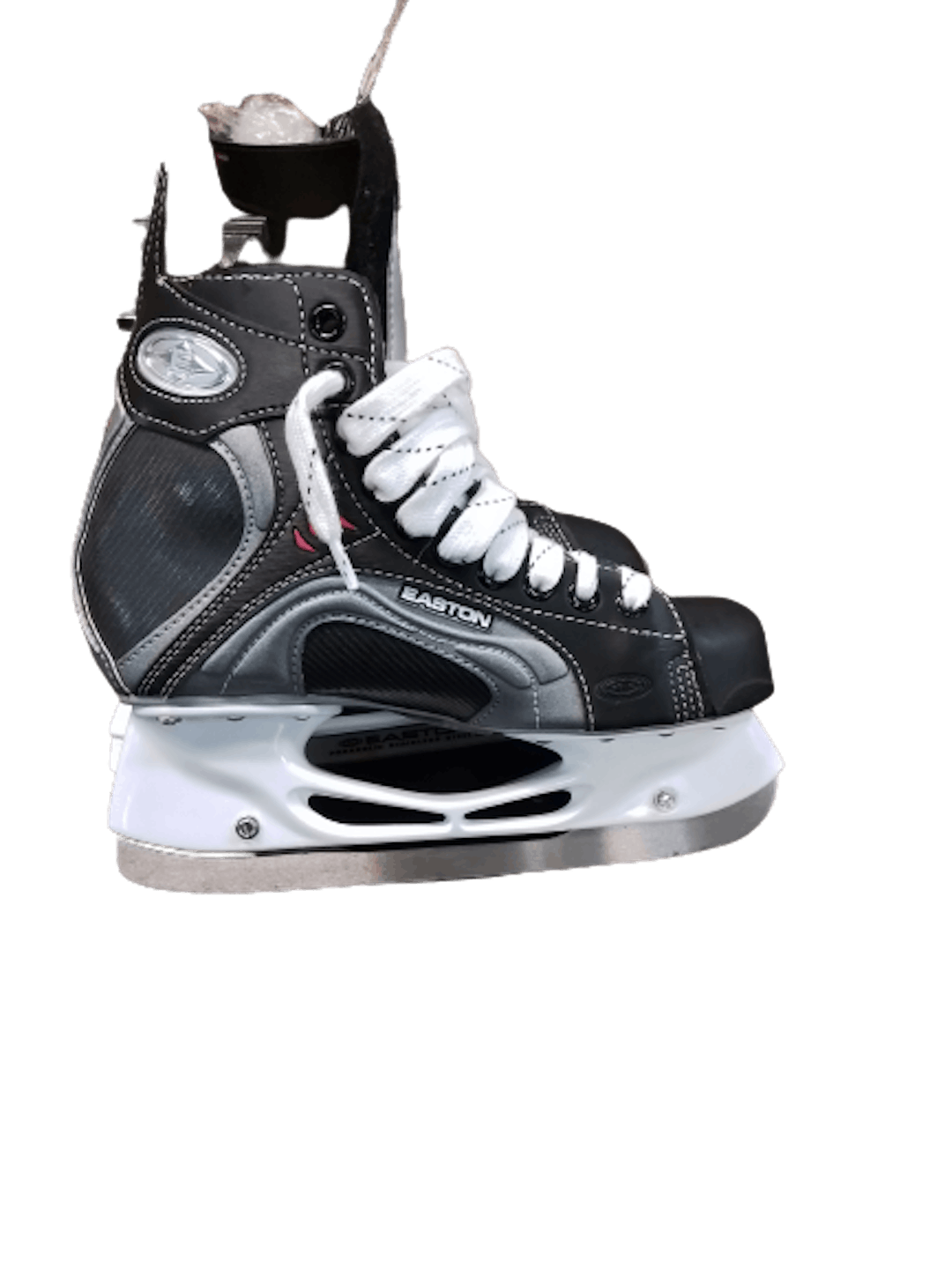 Used Easton Synergy 900 Senior 5.5 Ice Hockey Skates SidelineSwap