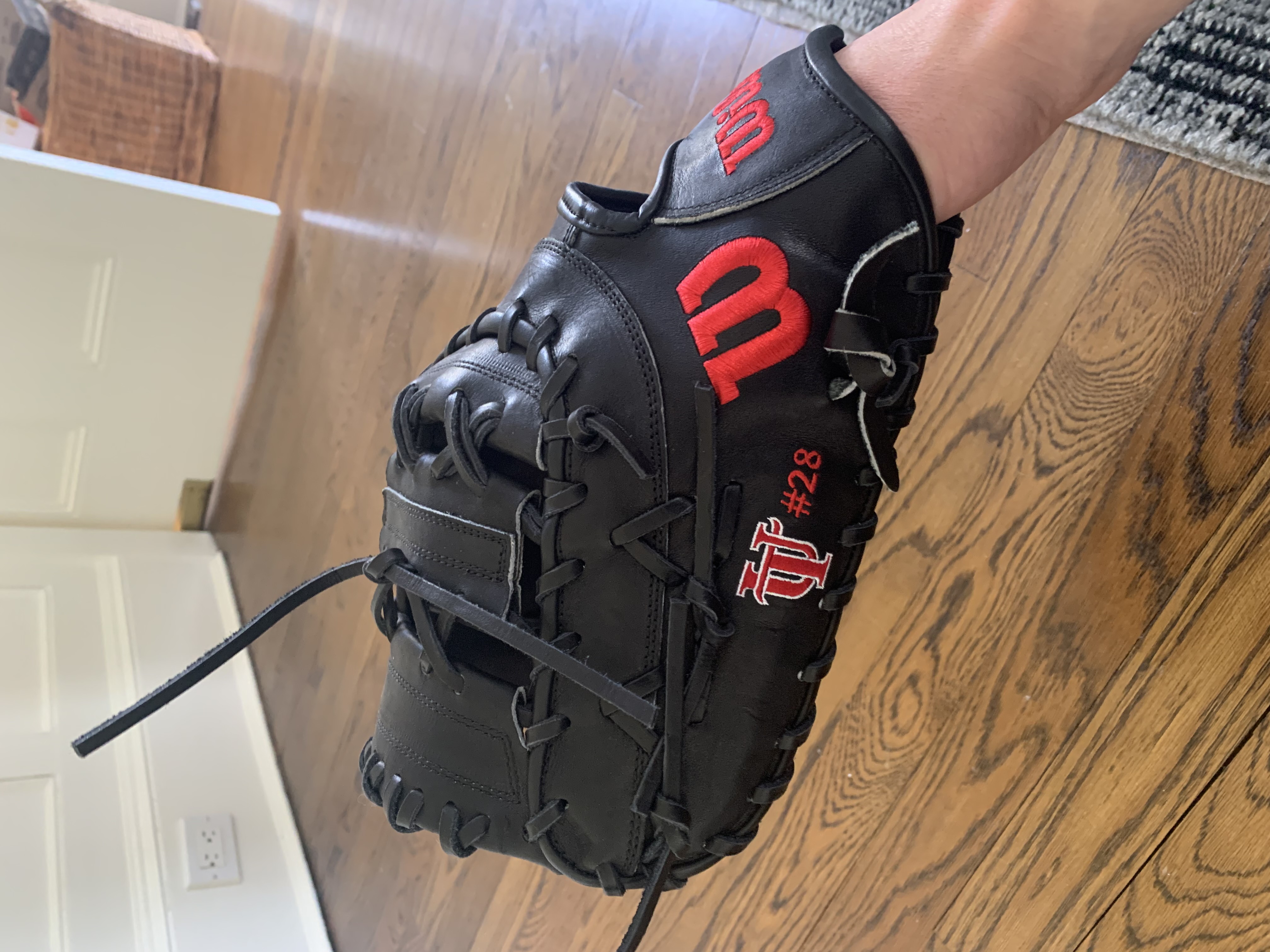New Left Hand Throw Wilson First Base A2000 Baseball Glove 12.5