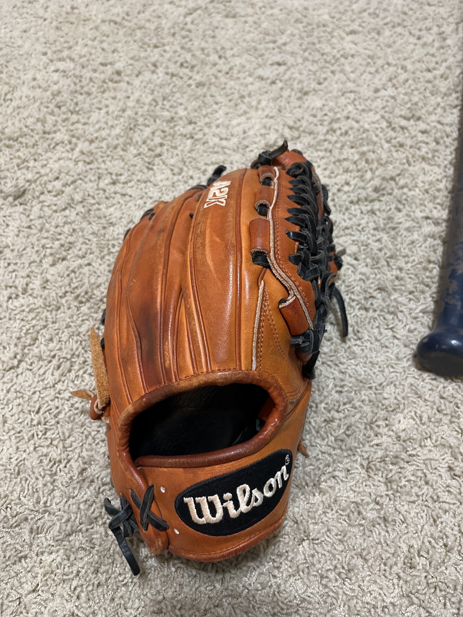 Pitcher's 11.75" A2K Baseball Glove | SidelineSwap