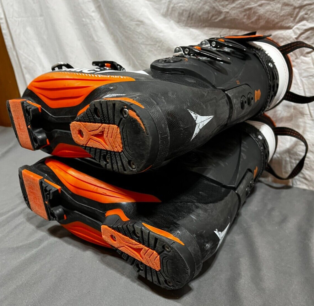 Atomic Hawx Prime 130 Alpine Ski Boots 3D Platinum Liners MDP 27.5 US 9.5 SidelineSwap