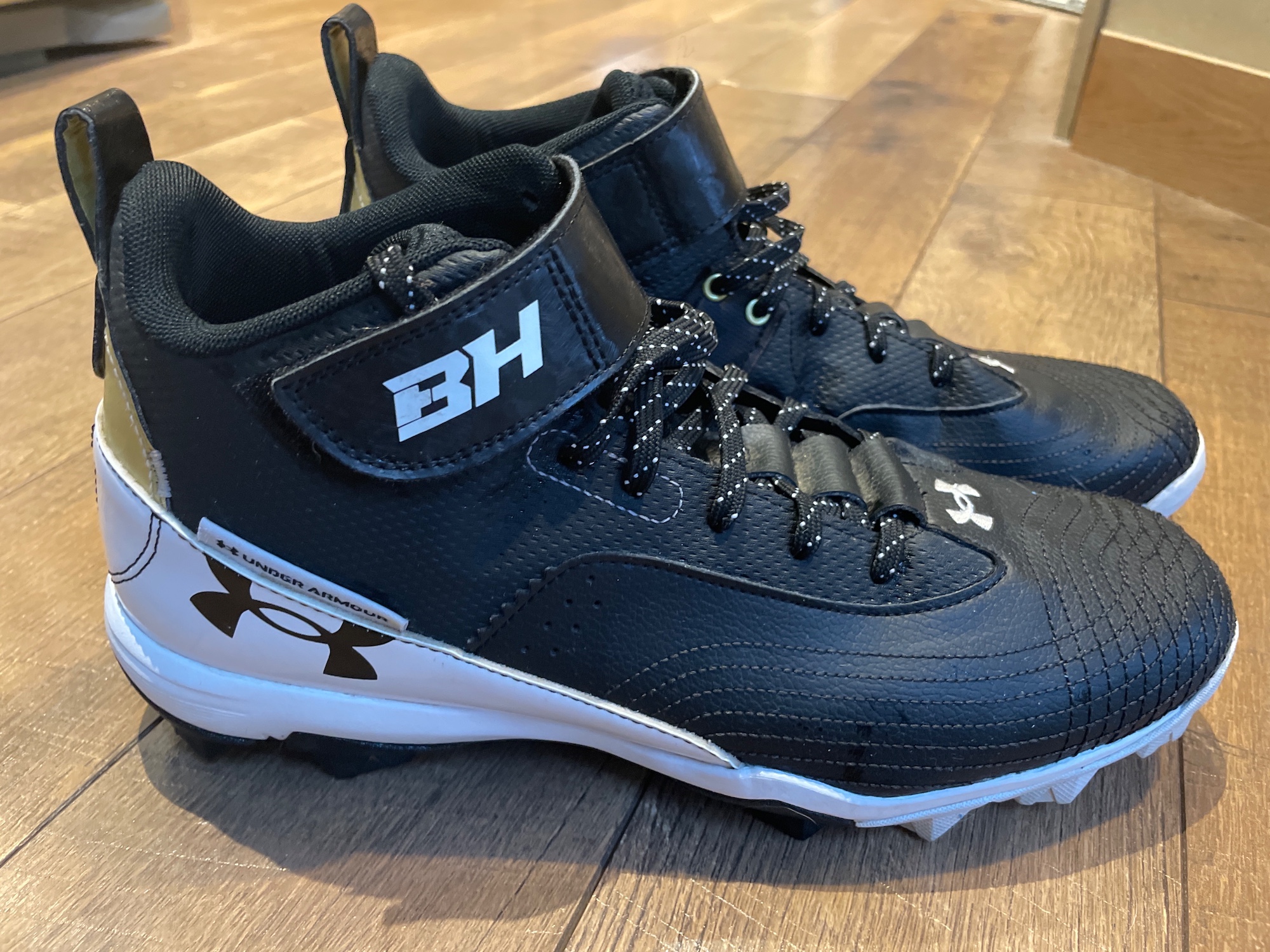 bryce harper men's molded cleats