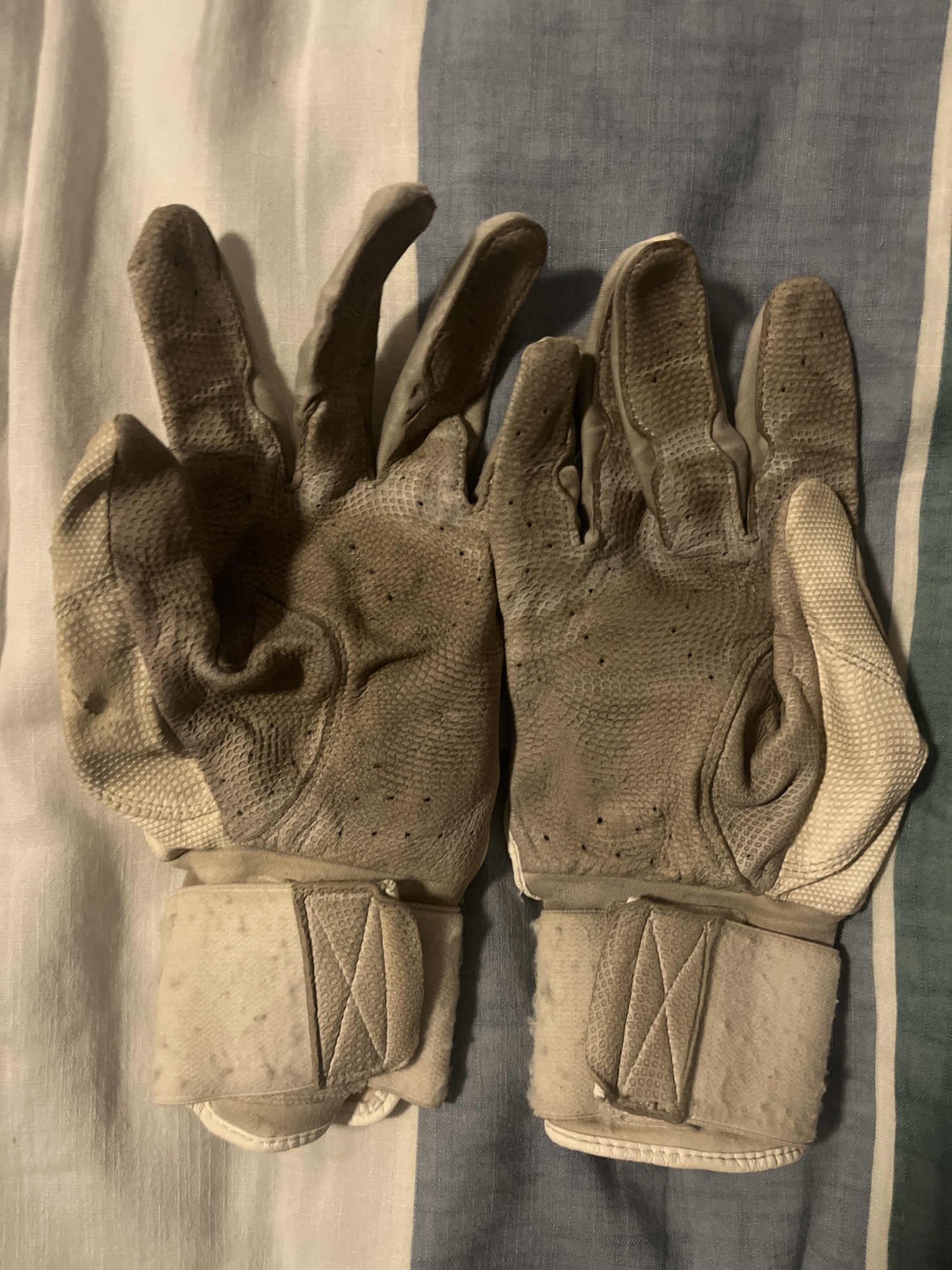 Marruci signature full wrap batting gloves SidelineSwap