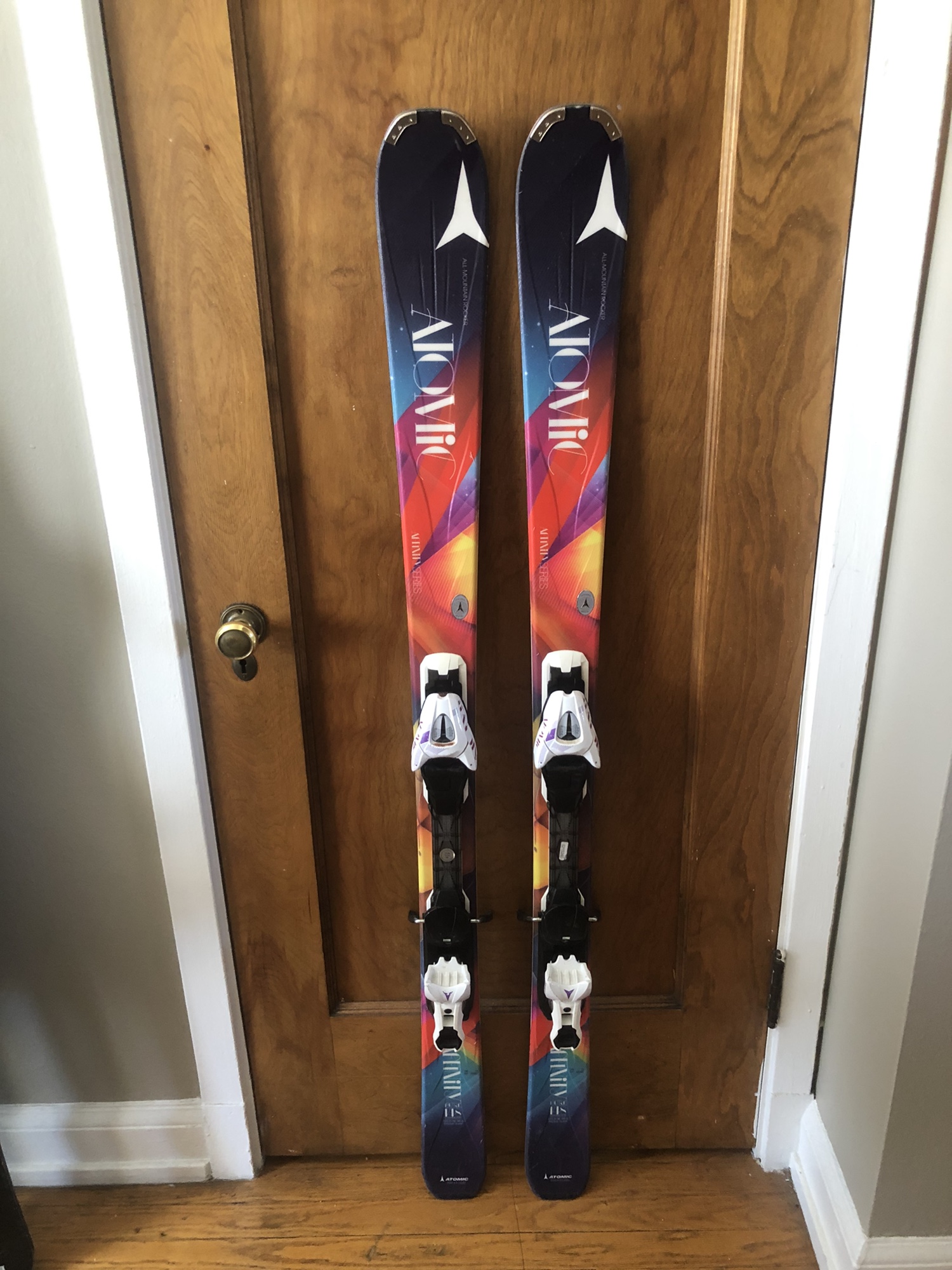Atomic Affinity Pure 148cm with Atomic Bindings and K2 SuperBurnin
