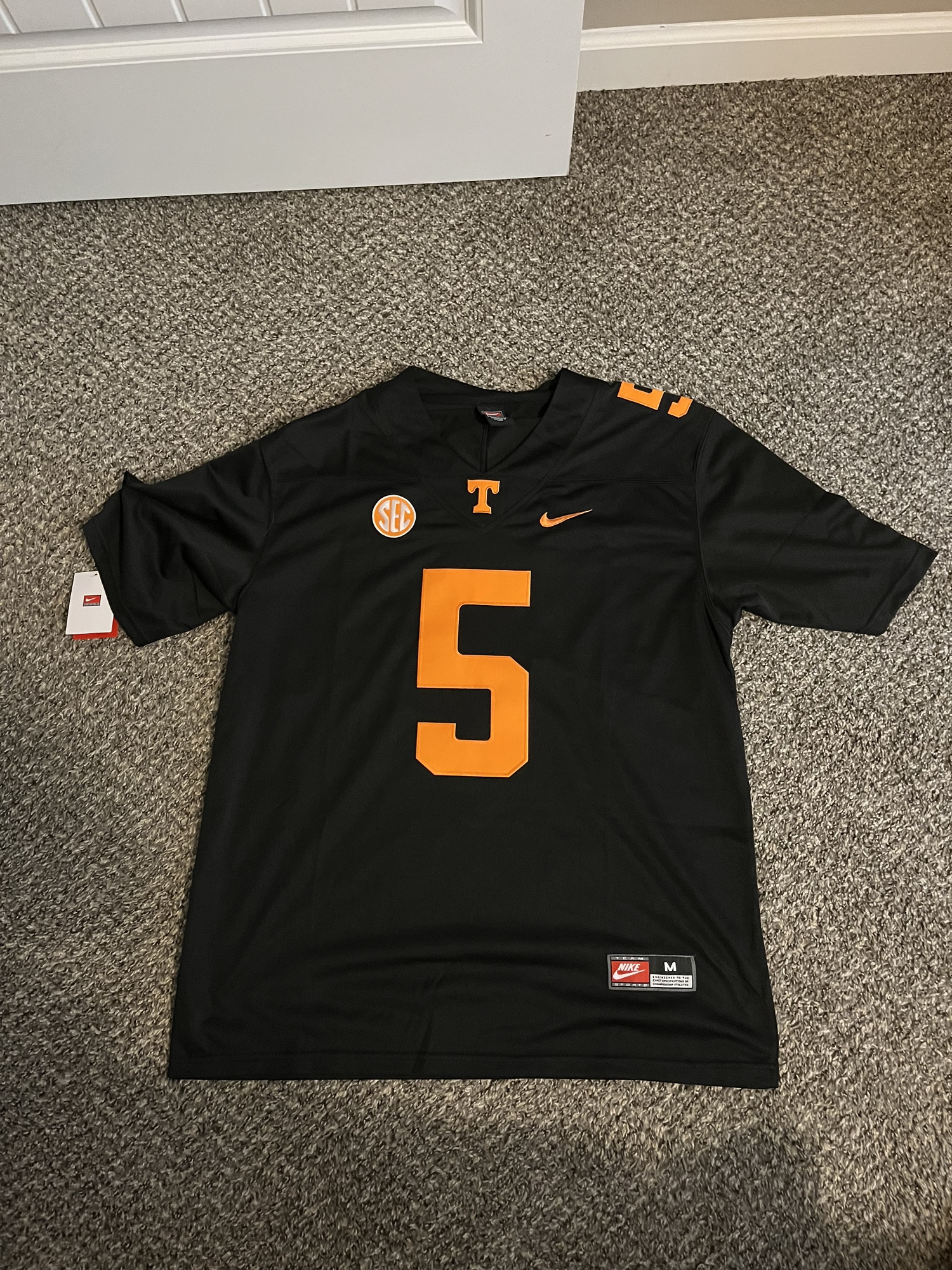 Tennessee Volunteers Black Hendon Hooker Jersey SidelineSwap