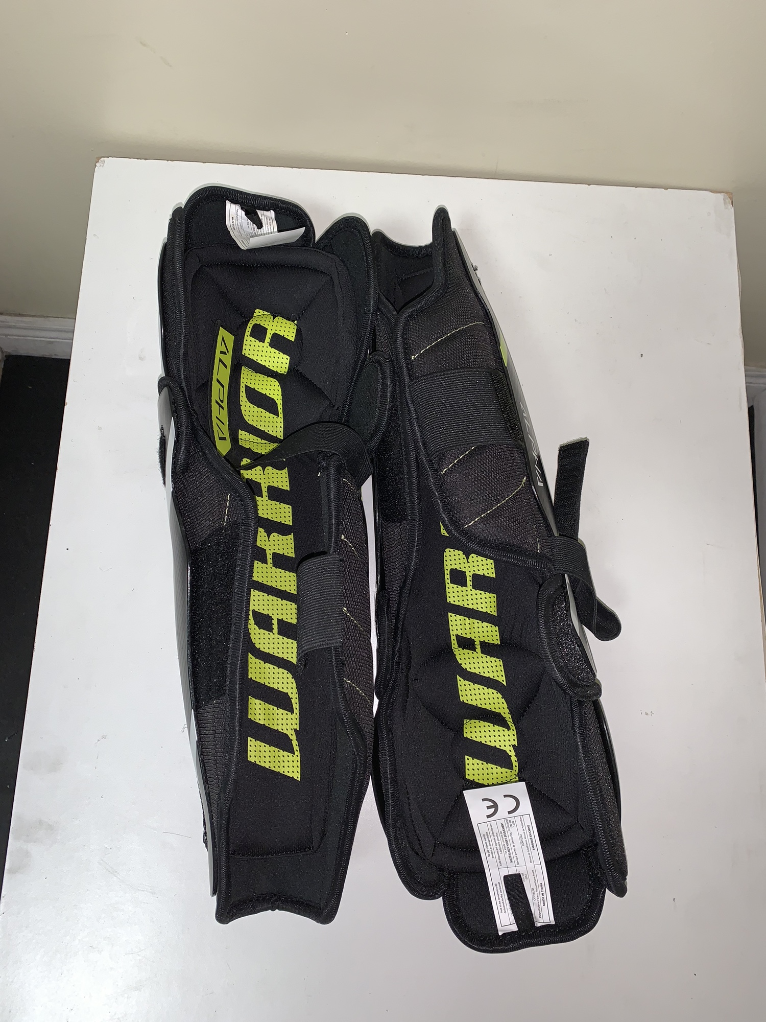 Warrior Alpha DX3 Shin Pads NEW (Various Sizes) SidelineSwap