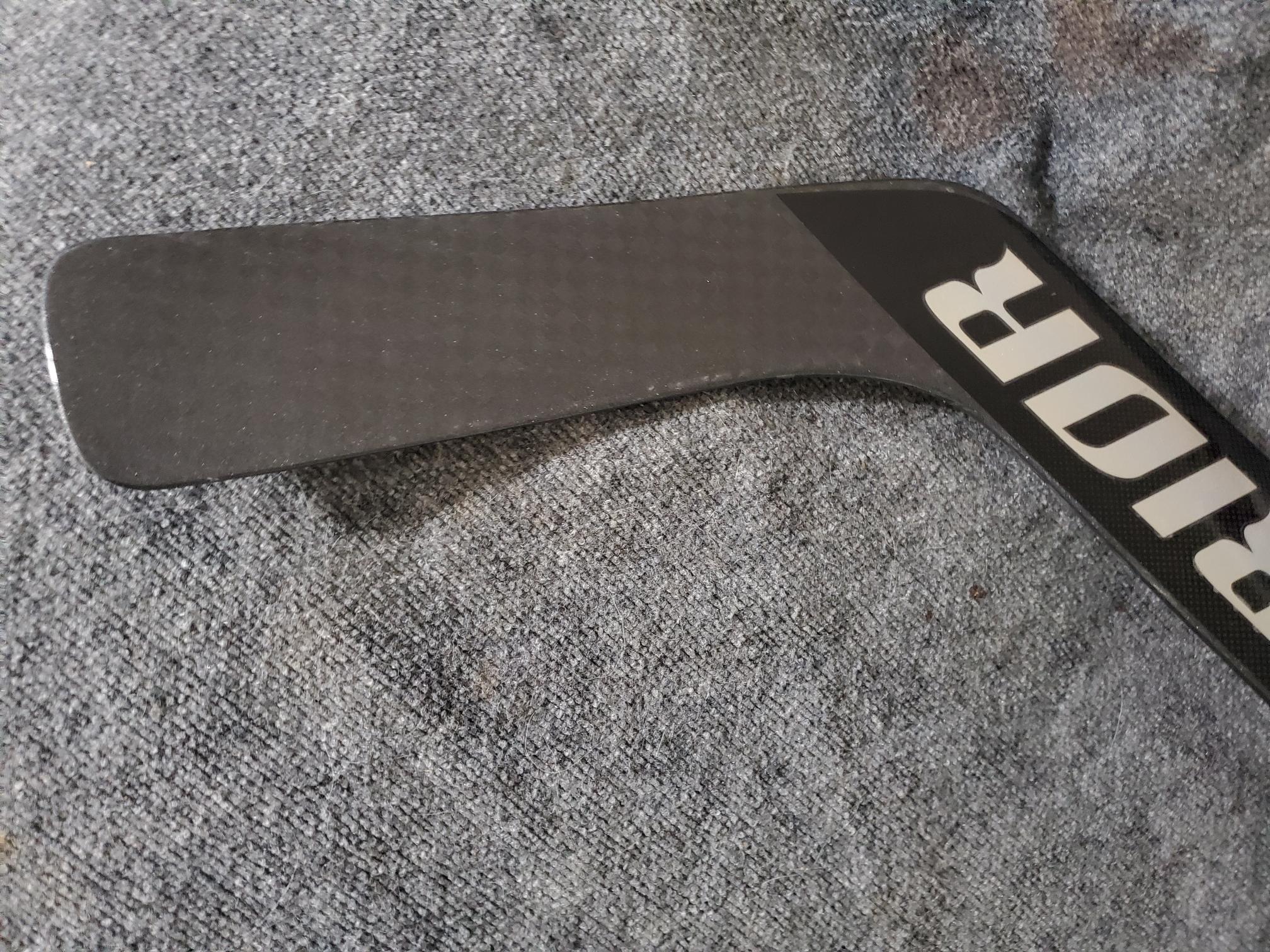 Intermediate New Regular Warrior Ritual V2 Pro Goalie Stick 23.5