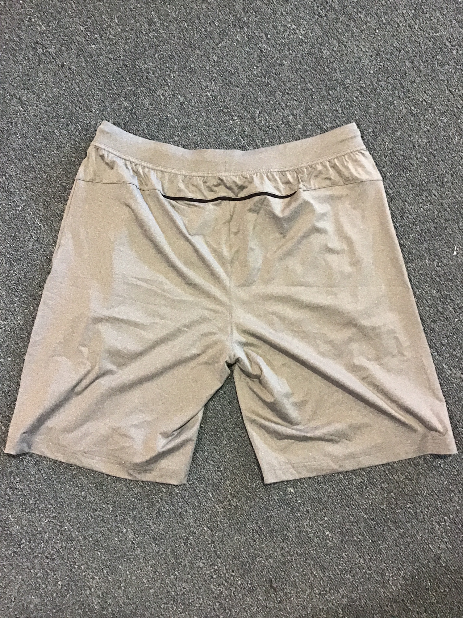 New Pro Stock Colorado Avalanche Fanatics Workout Shorts SidelineSwap